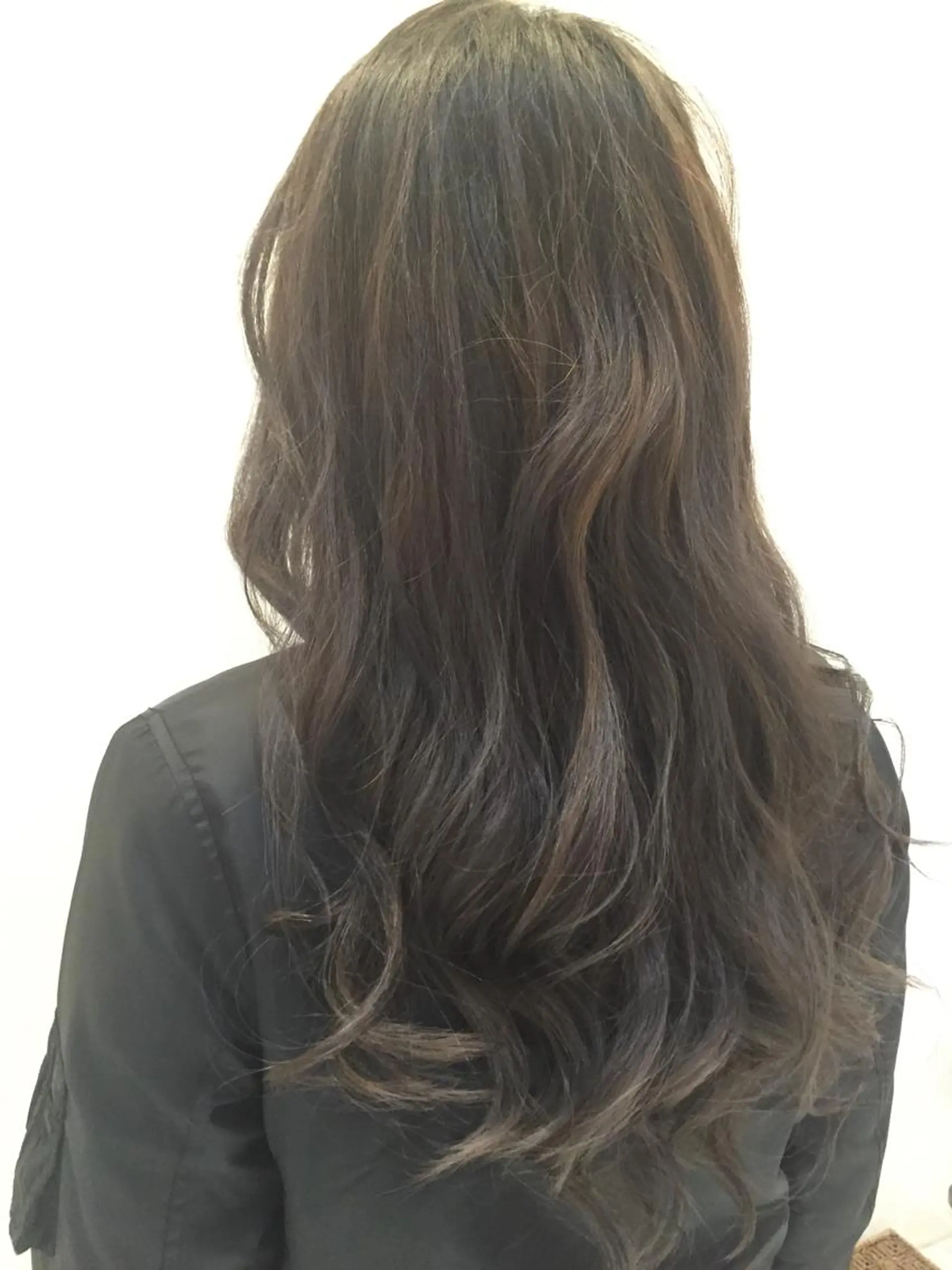 ロング カラー ハイトーン×髪質改善 KENTAのヘアスタイル