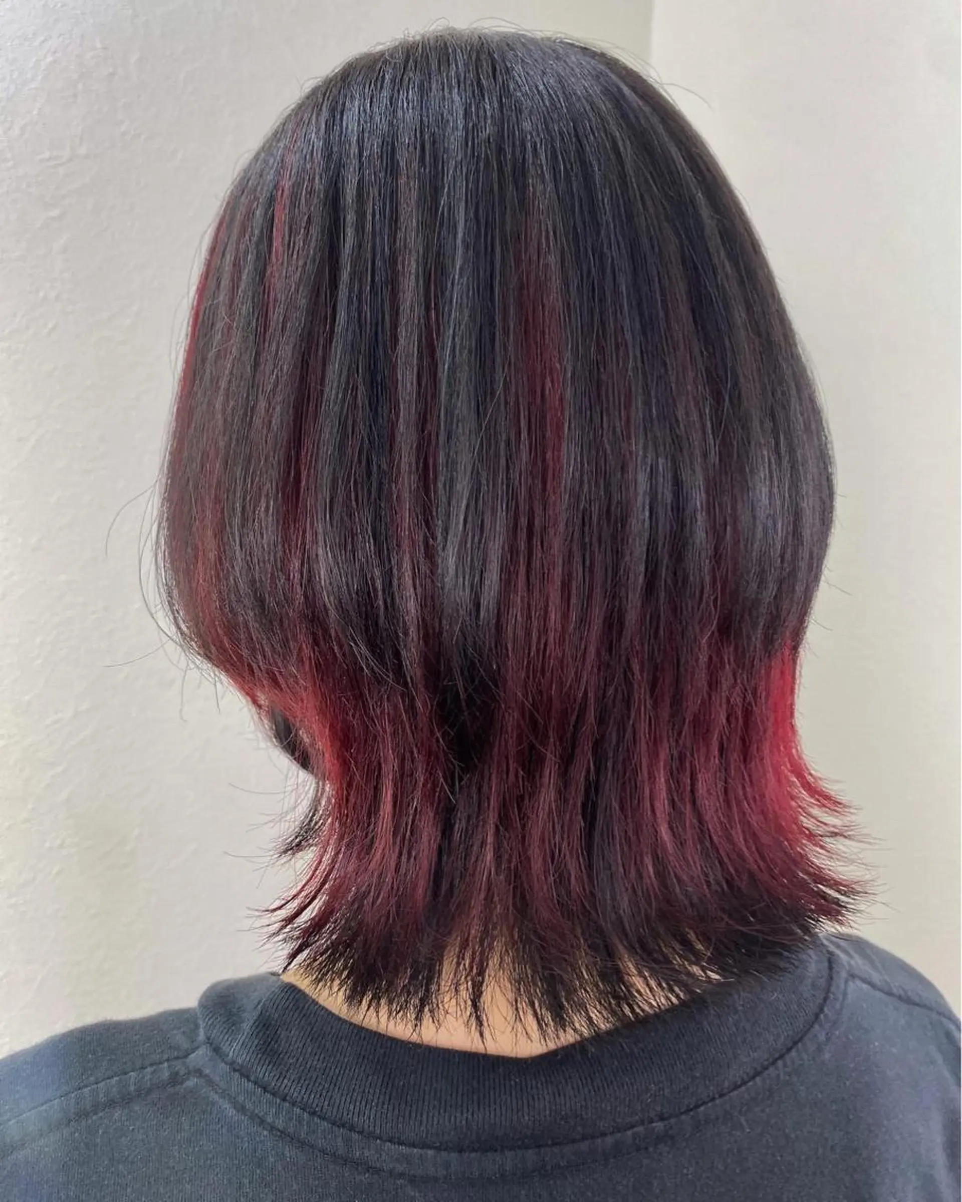 ミディアム ウルフカット カット MANAMI 🥀ウルフカットのヘアスタイル