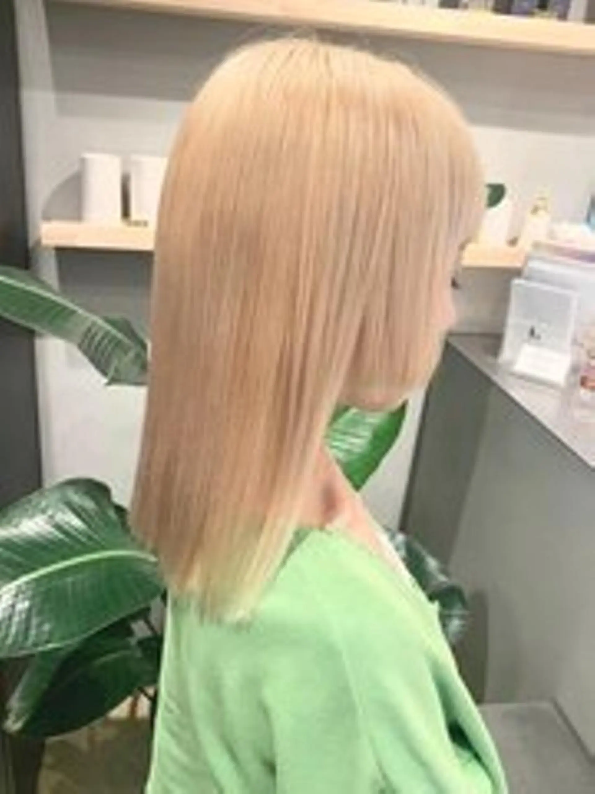 ミディアム カラー 垢抜け案内人 鈴木聖矢✂️のヘアスタイル