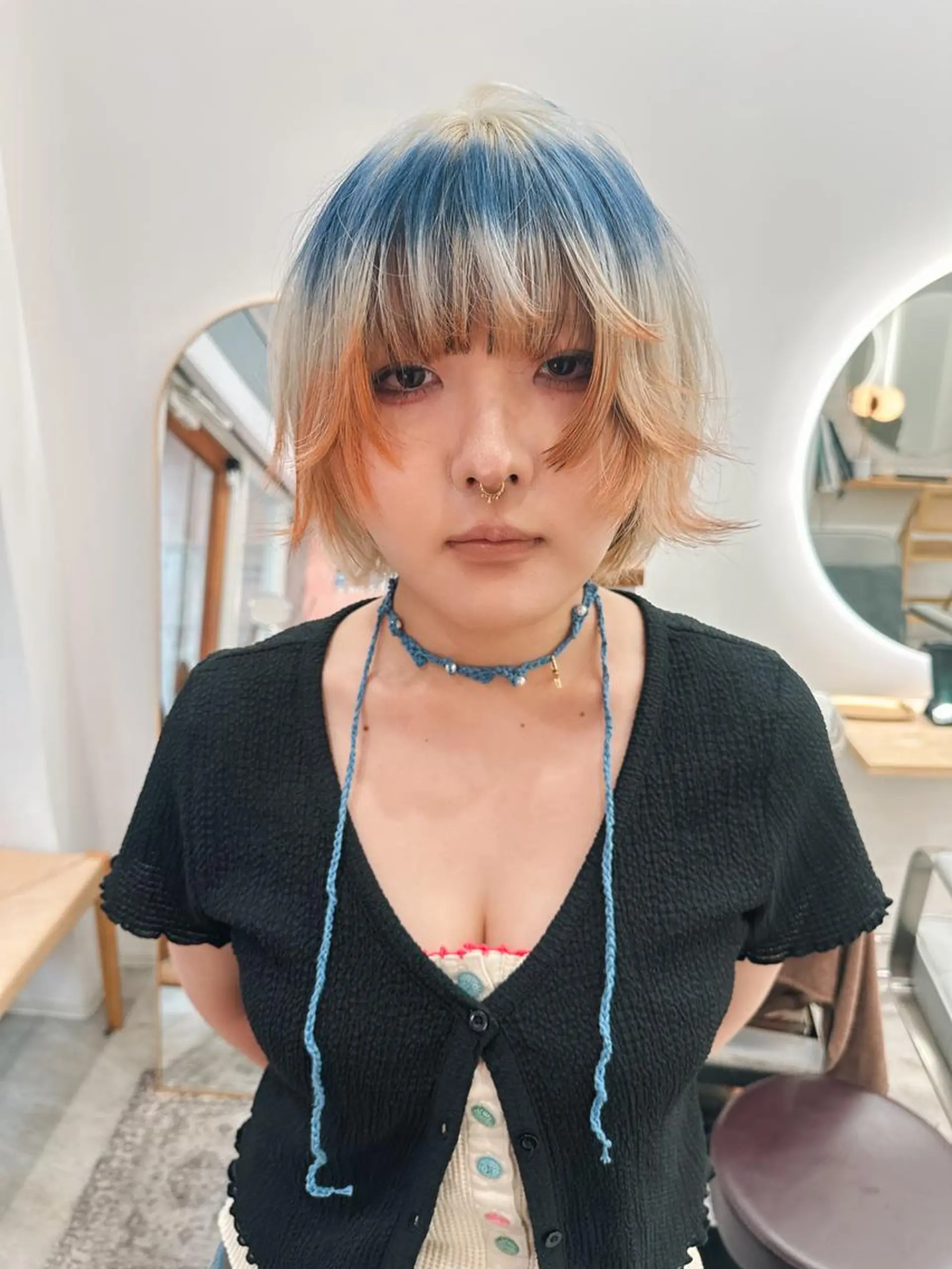 ショート カラー レイヤー/ウルフ/ ハッシュカット/ダイのヘアスタイル