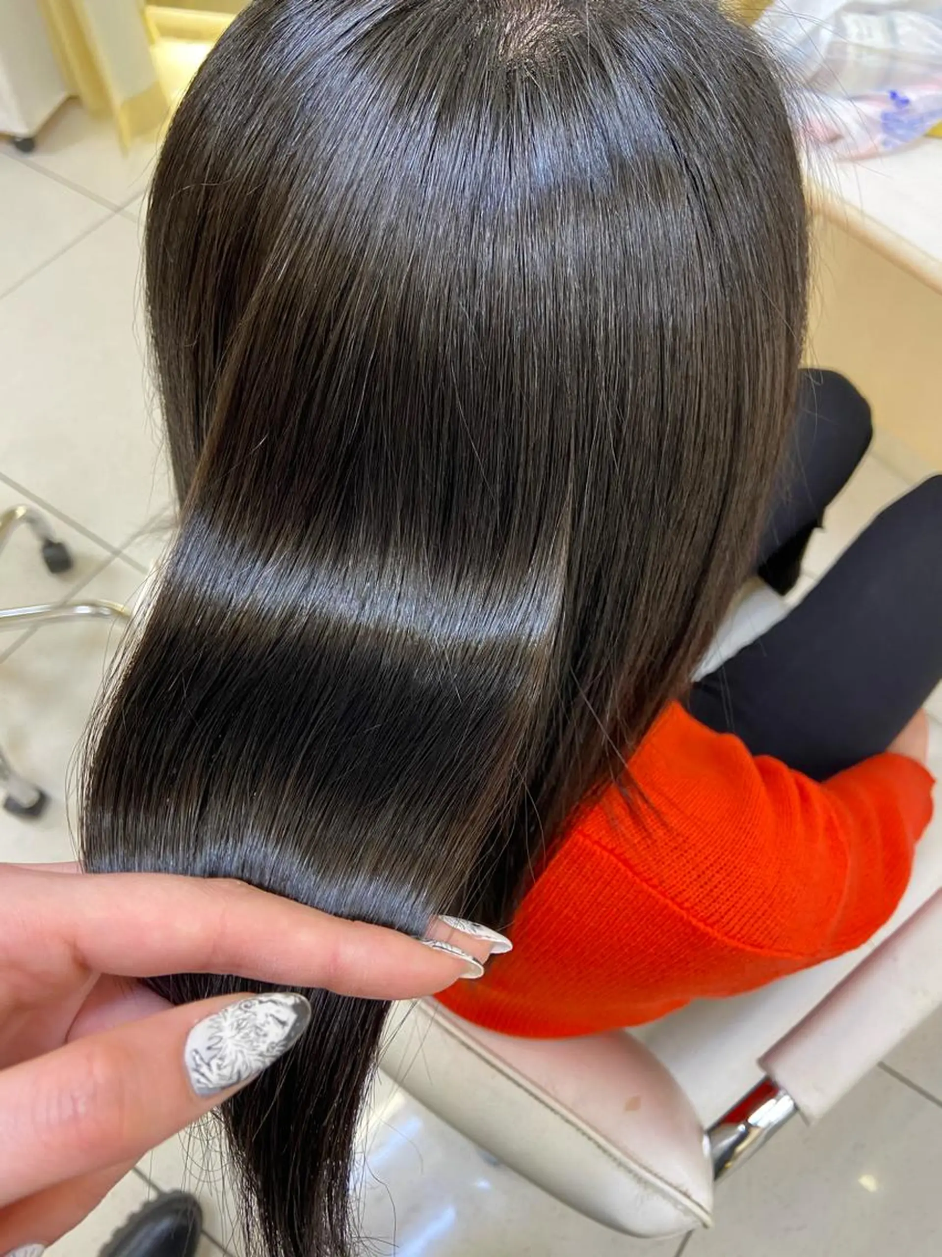 ロング カット ヘアカラー 縮毛矯正 トリートメント 韓国風✨髪質改善✨ 縮毛矯正✨松浦知奈美のヘアスタイル