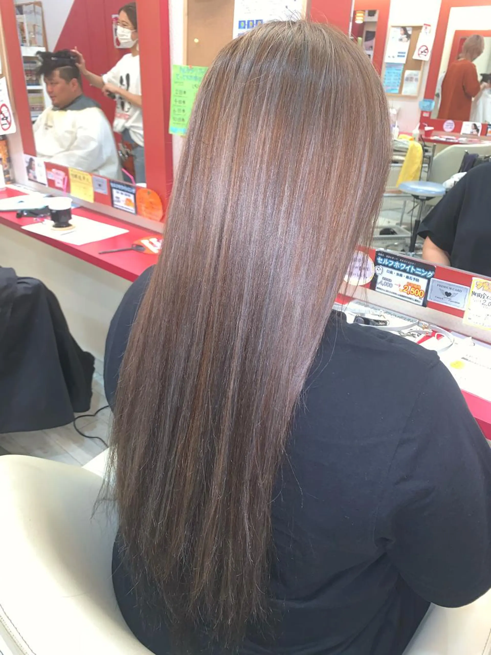 ロング カラー ヘアアレンジ メッシュ シルバー 今村公介 ブリーチ特化、派手髪のヘアスタイル