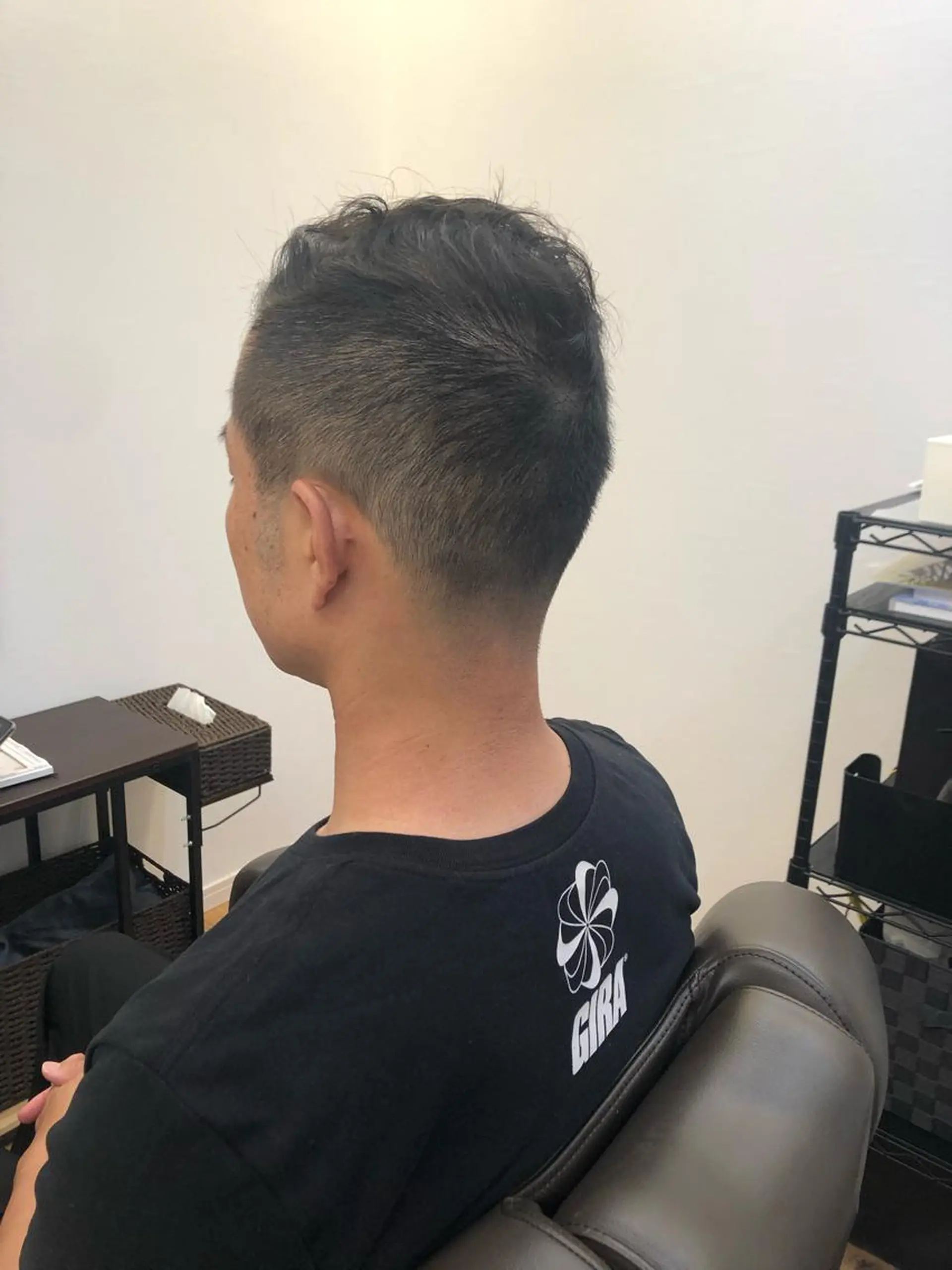 メンズ ツノガイ エリのヘアスタイル