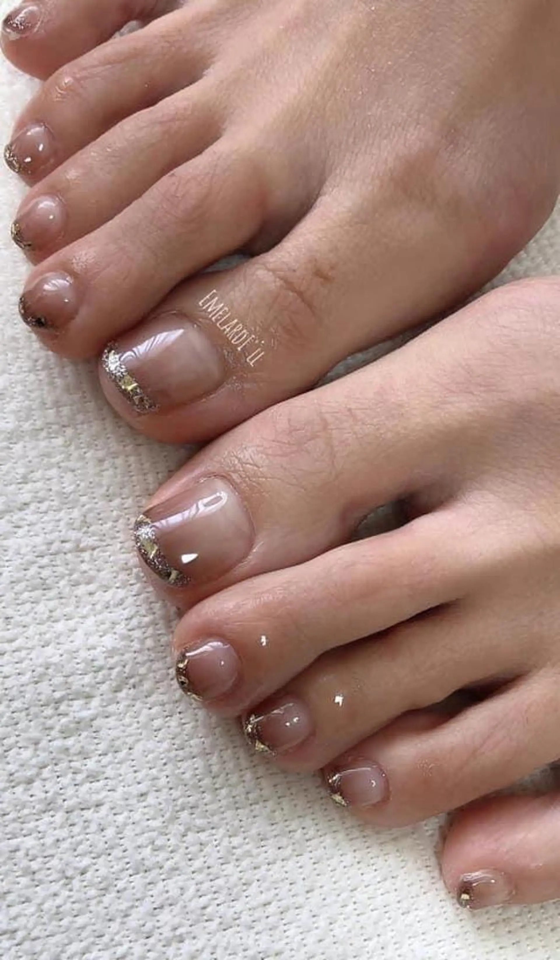 ネイル フットネイル 沖縄市ネイルサロン エメラルドアイルのネイルデザイン