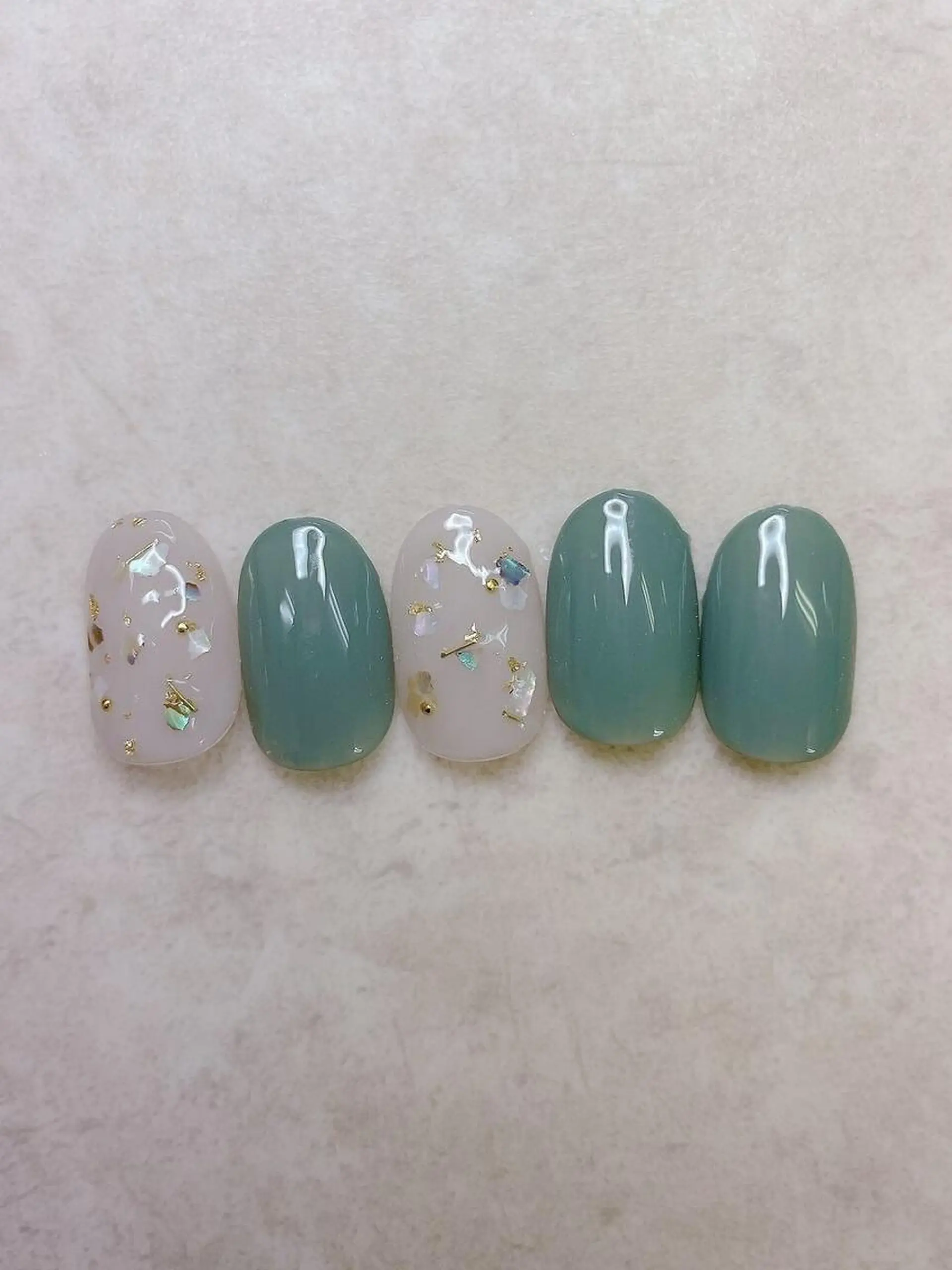 ネイル シンプルネイル ハーリッチnail HeaRichのネイルデザイン