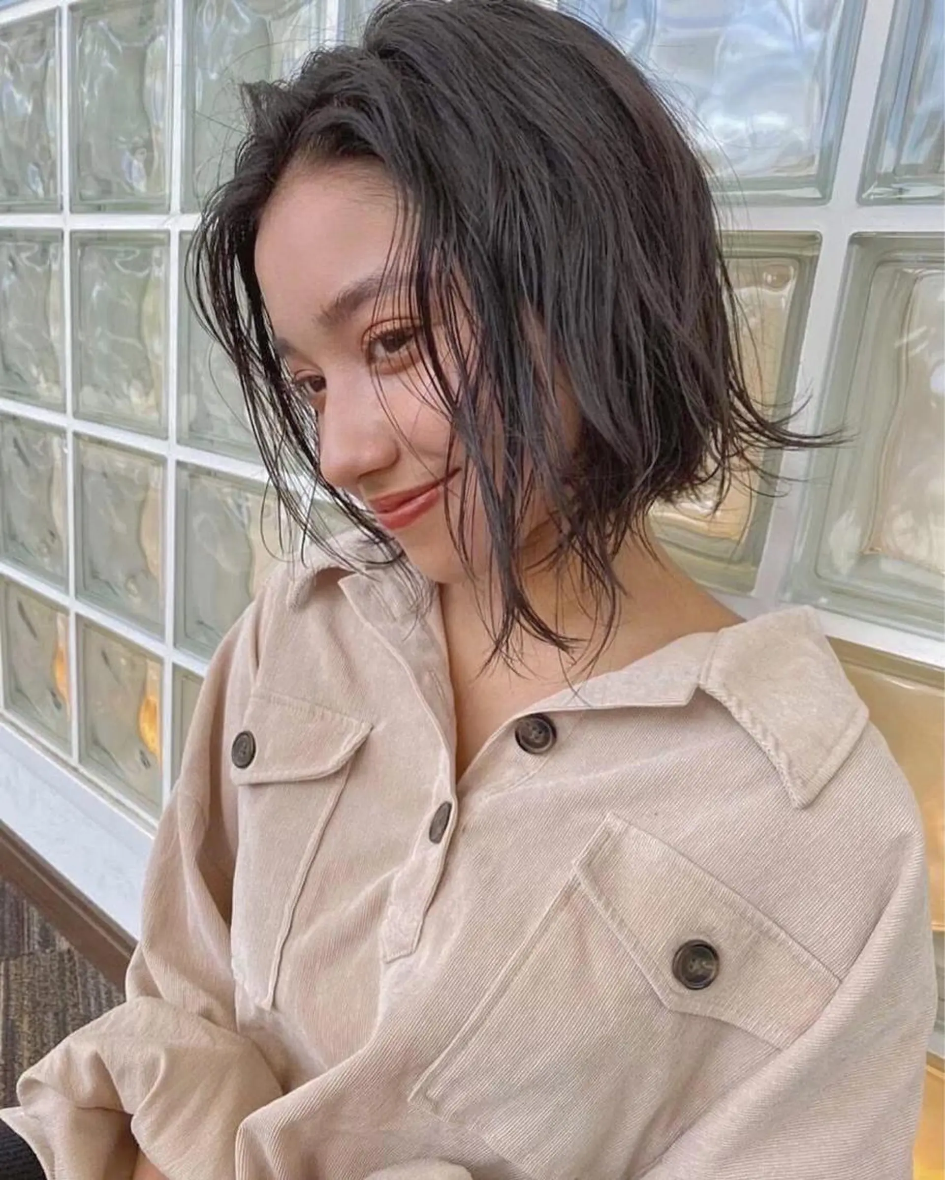 ミディアム カラー レイヤー🇰🇷 韓国ヘア💕トモミのヘアスタイル