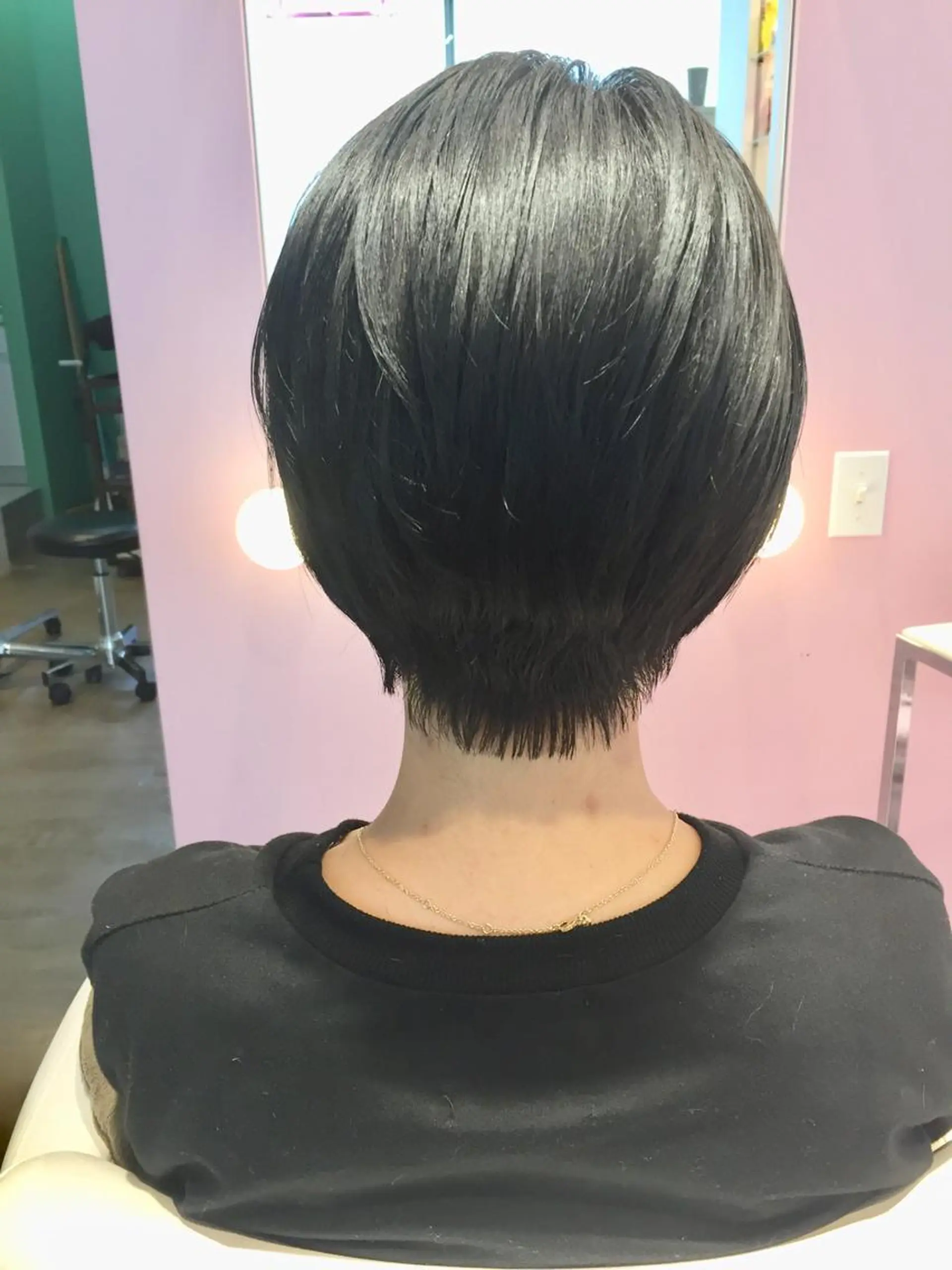 ショート ショートヘア カット ヘアカラー トリートメント 所渉/韓国レイヤー /ウルフカットのヘアスタイル