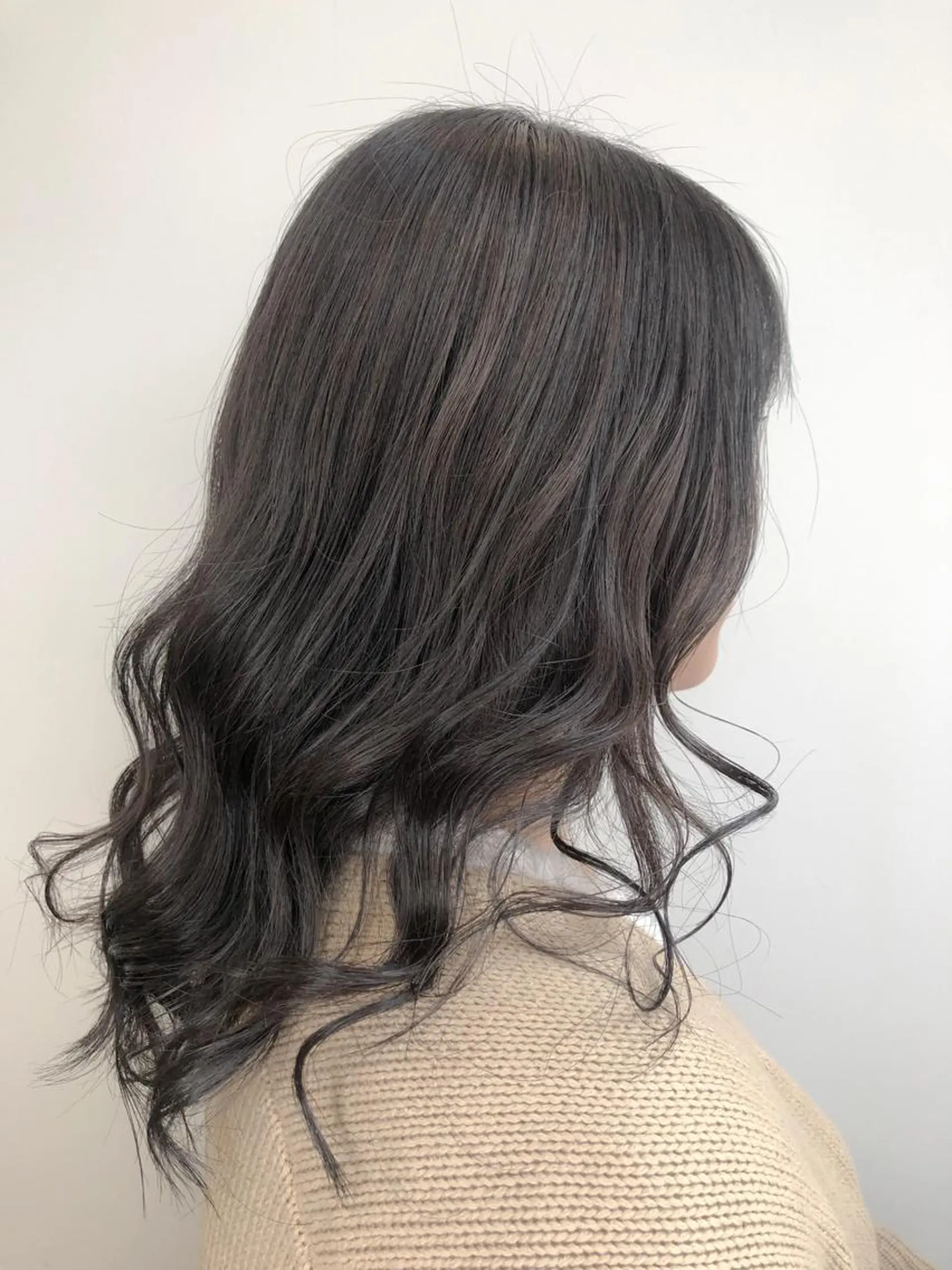 ミディアム カラー ブリーチ ケアブリーチ 【透明感、艶髪】西村 有司のヘアスタイル