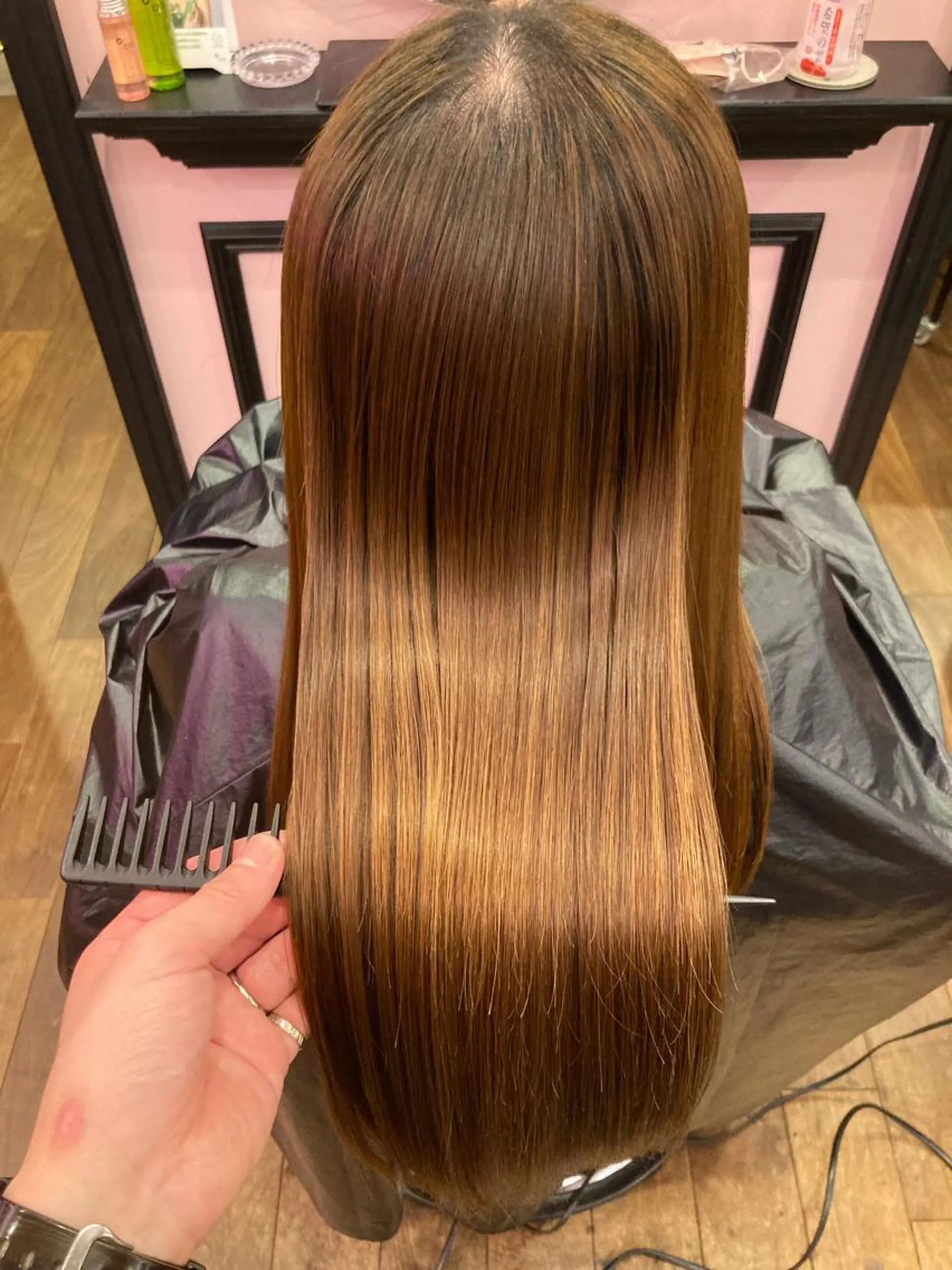 ロング カラー パーマ 髪質改善 縮毛矯正 カット ヘアカラー トリートメント ✨髪質改善縮毛矯正✨ 宇田川修平のエステ・リラクイメージ