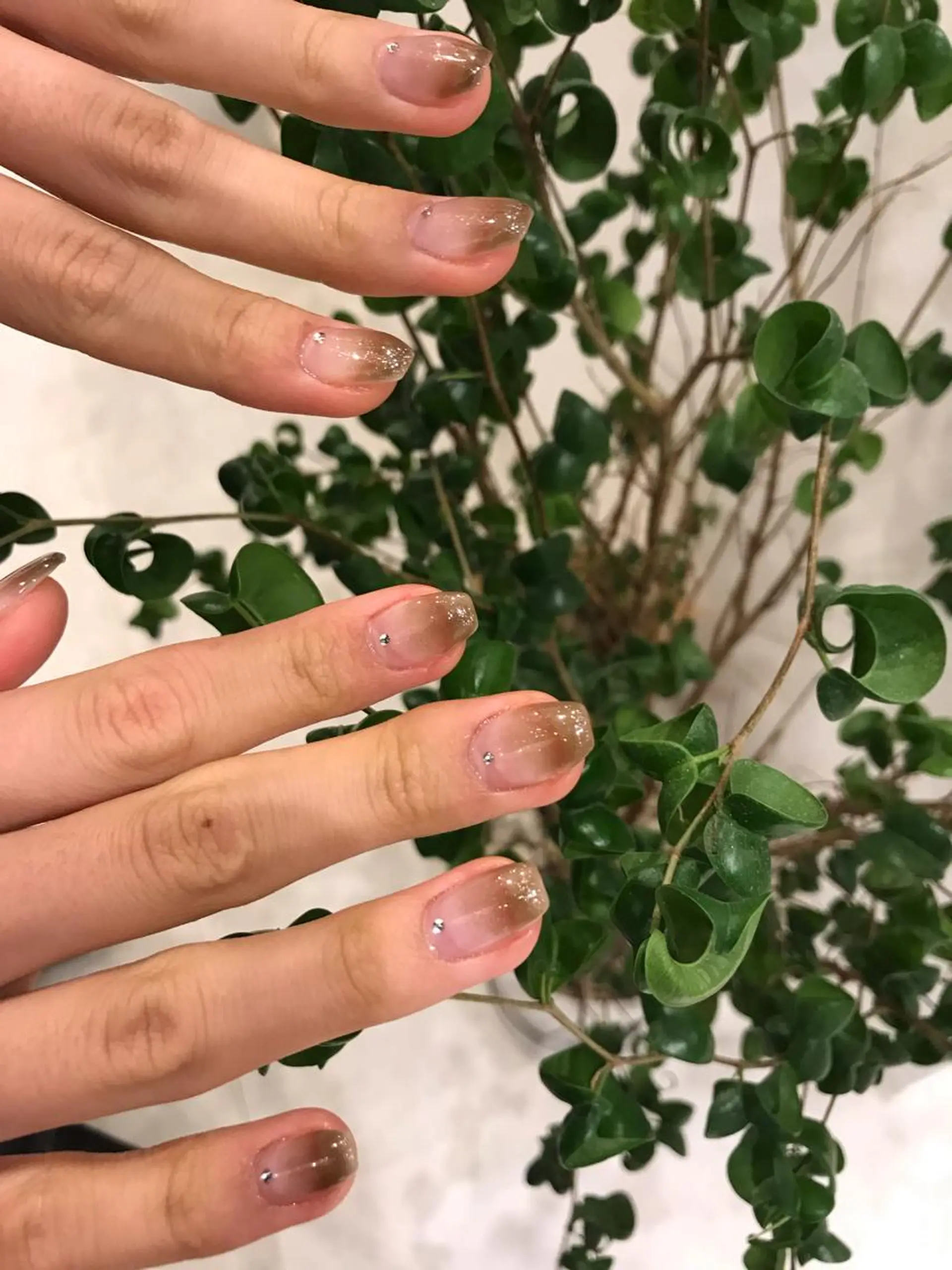 ネイル emunail あやかのネイルデザイン