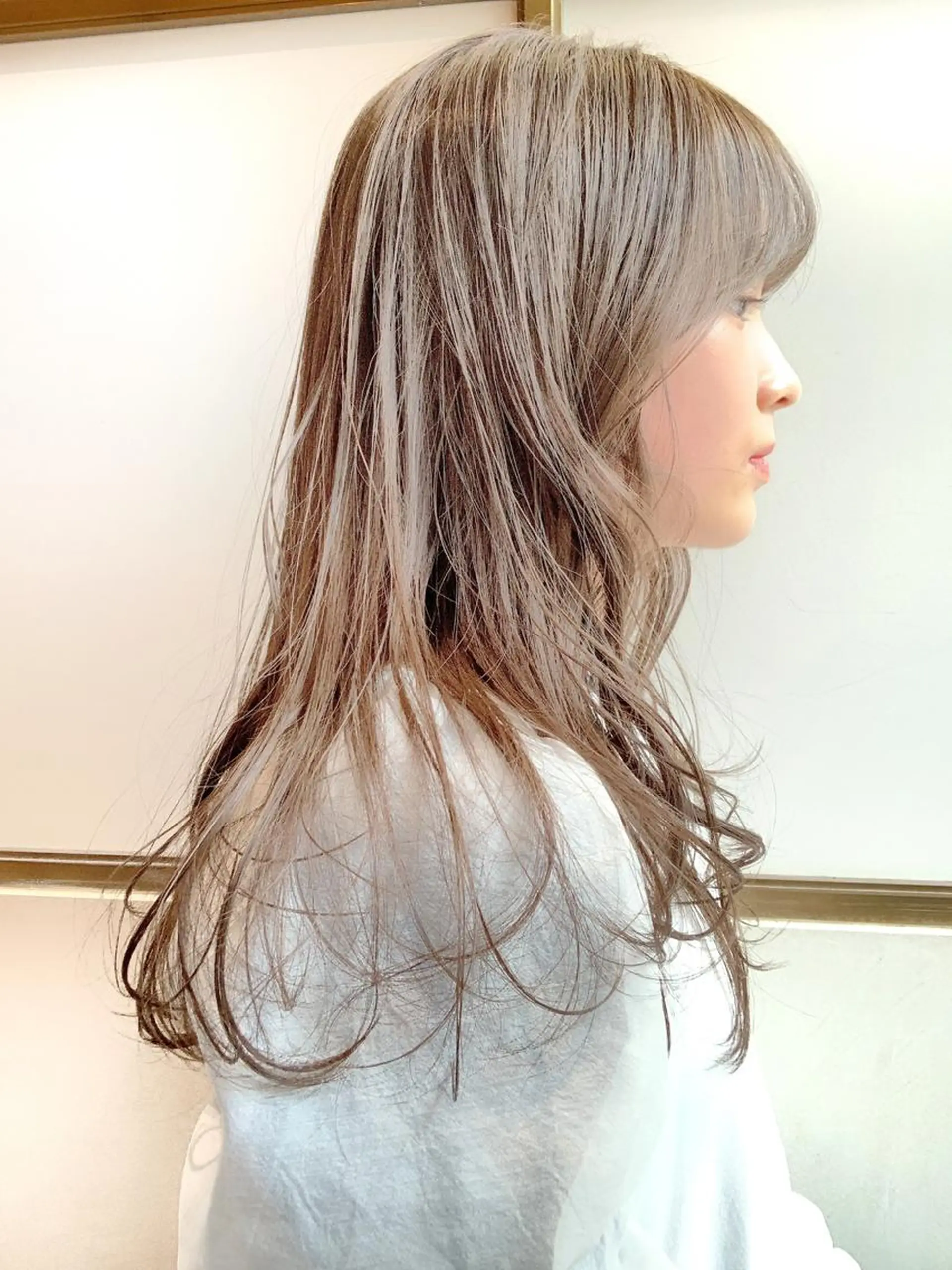 ロング カラー ベージュカラー 透明感カラー グレージュ ボブ カット ヘアカラー トリートメント レイヤー専門家 ダブルカラー修のヘアスタイル