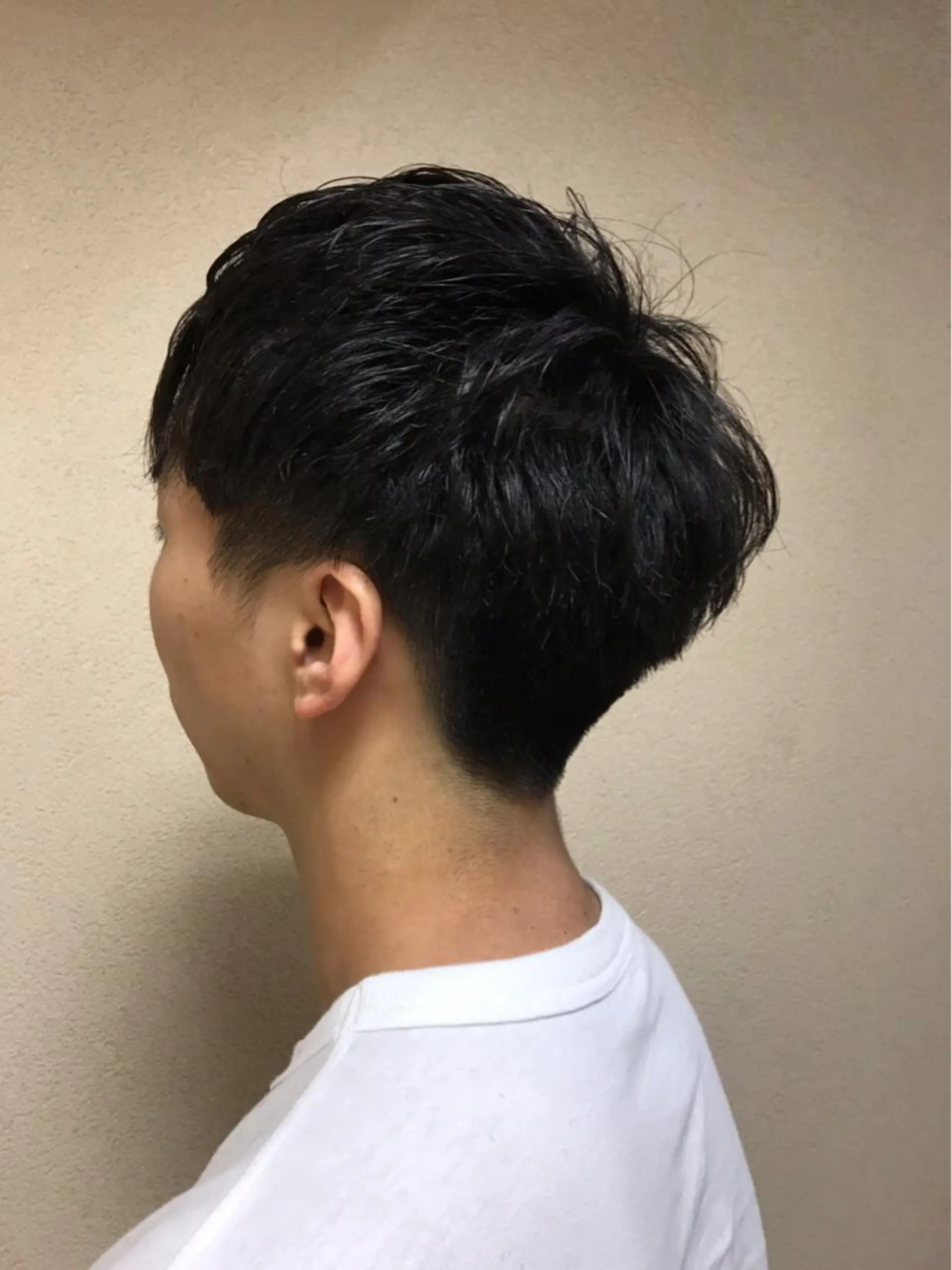 メンズ 透明感カラー・ 髪質改善🩵イケダのヘアスタイル