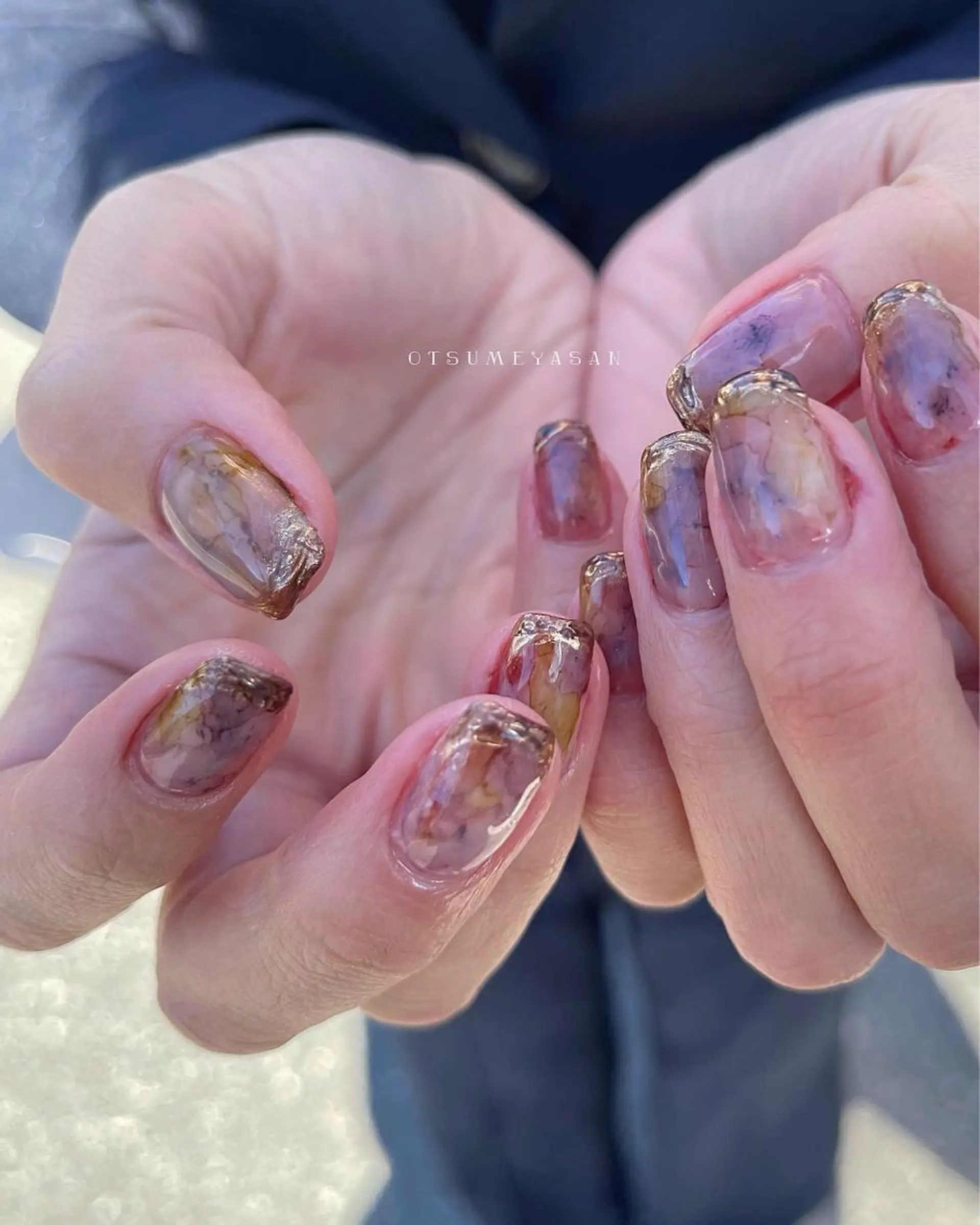 ネイル オーロラネイル ブルー ジェルネイル 韓国ネイル マグネットネイル わたなべ ちかのネイルデザイン