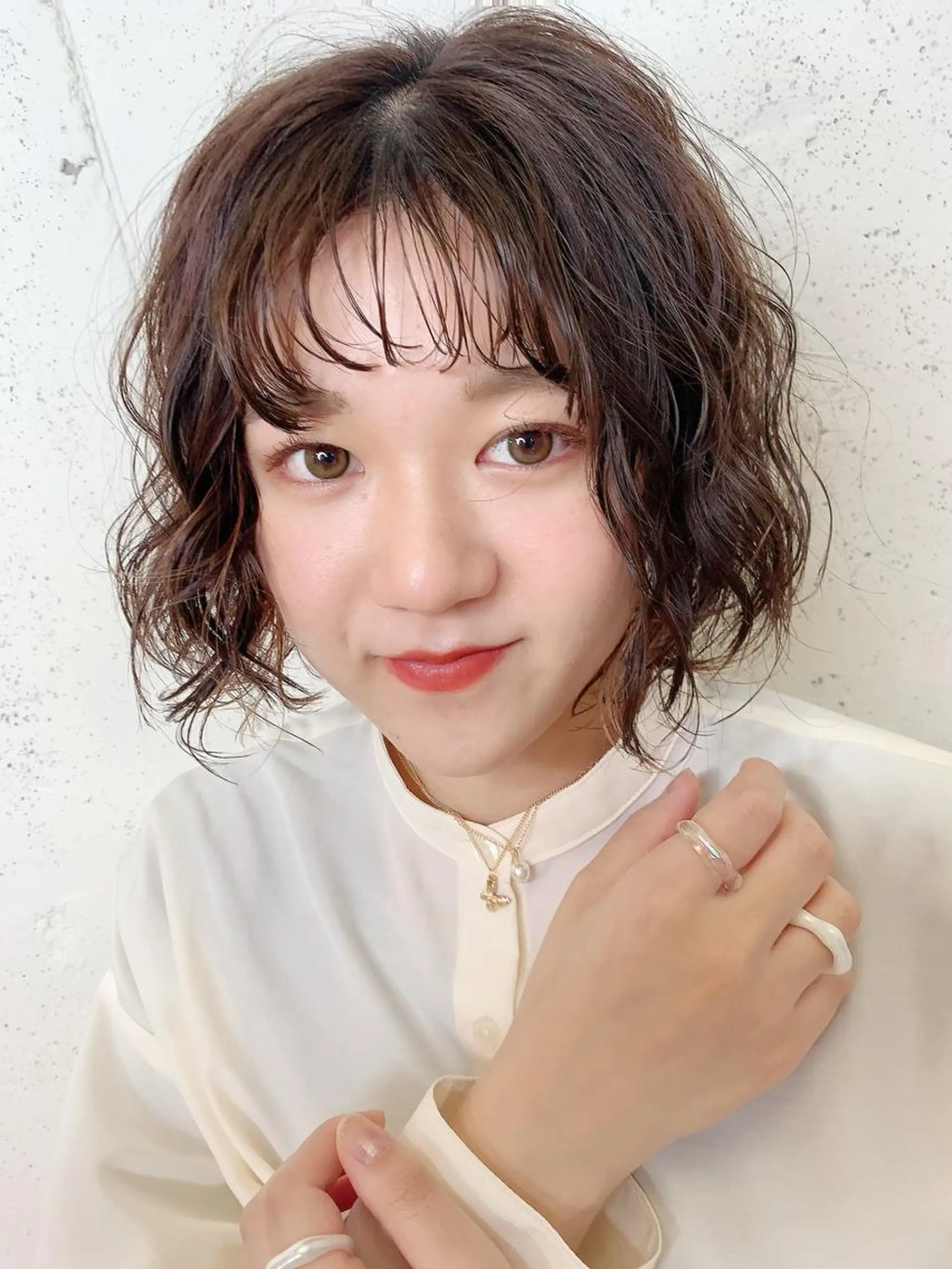 ショート カラー カット ヘアカラー トリートメント 透明感ハイトーン🦄 キラ🌈のヘアスタイル
