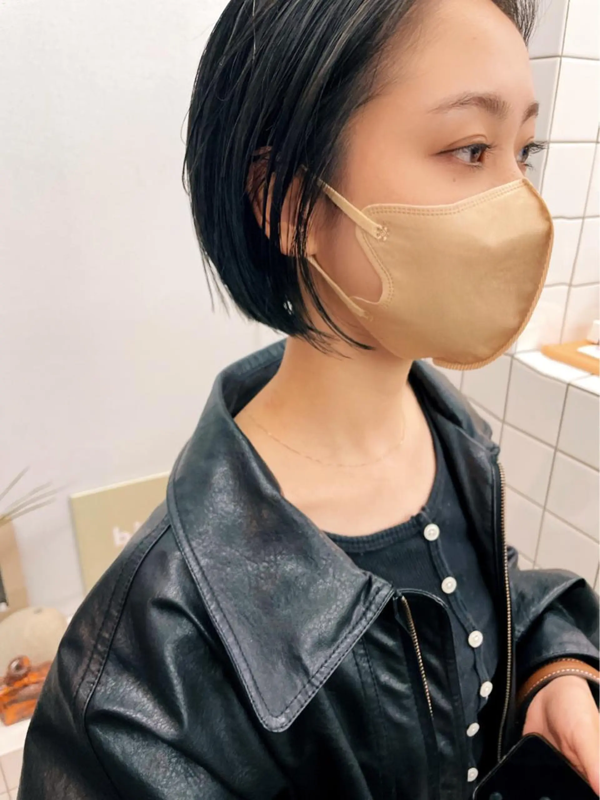 ショート カット ヘアカラー 関 京磨のヘアスタイル