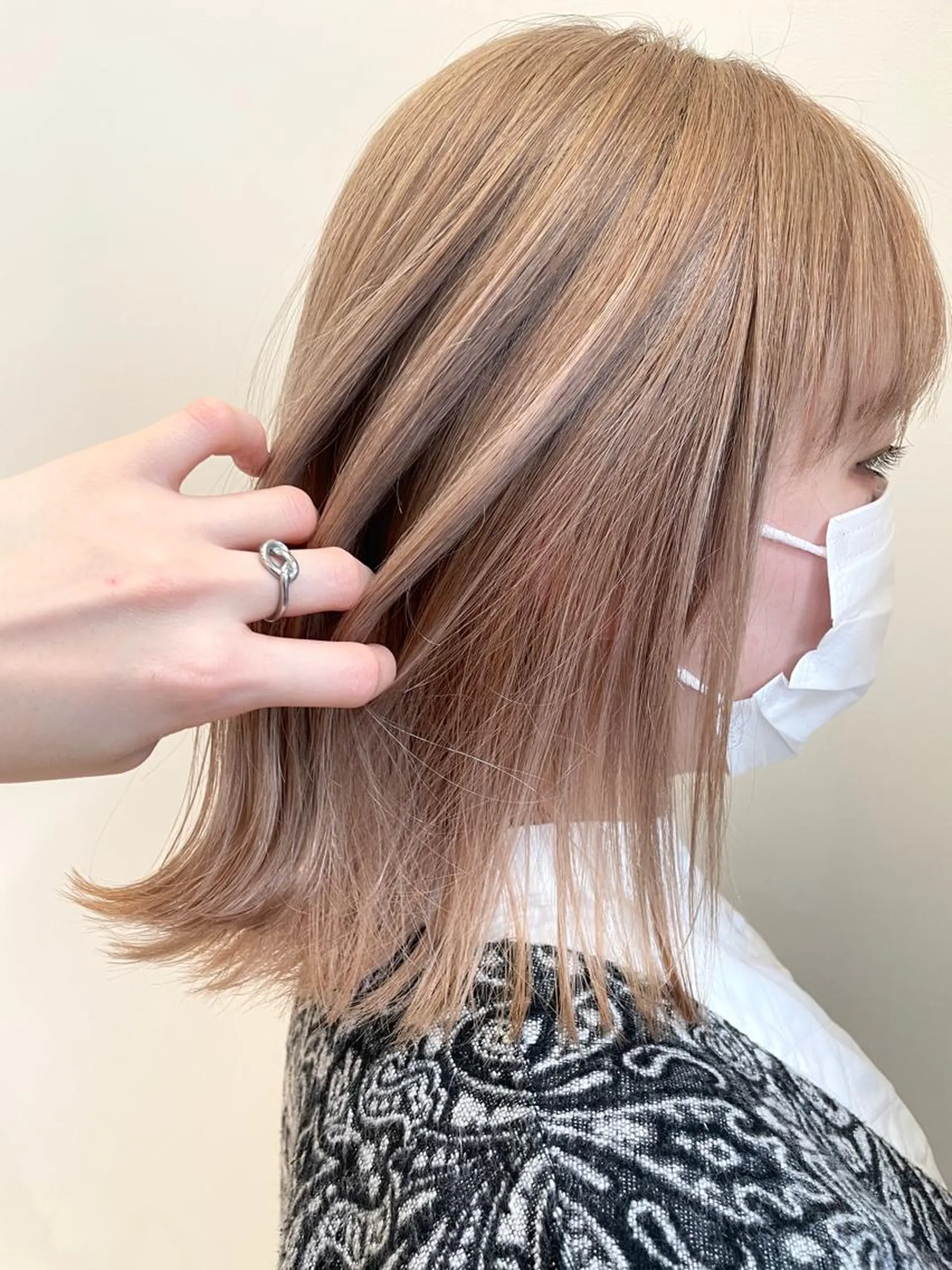 ミディアム コトネ🫧 韓国風レイヤーカットのヘアスタイル