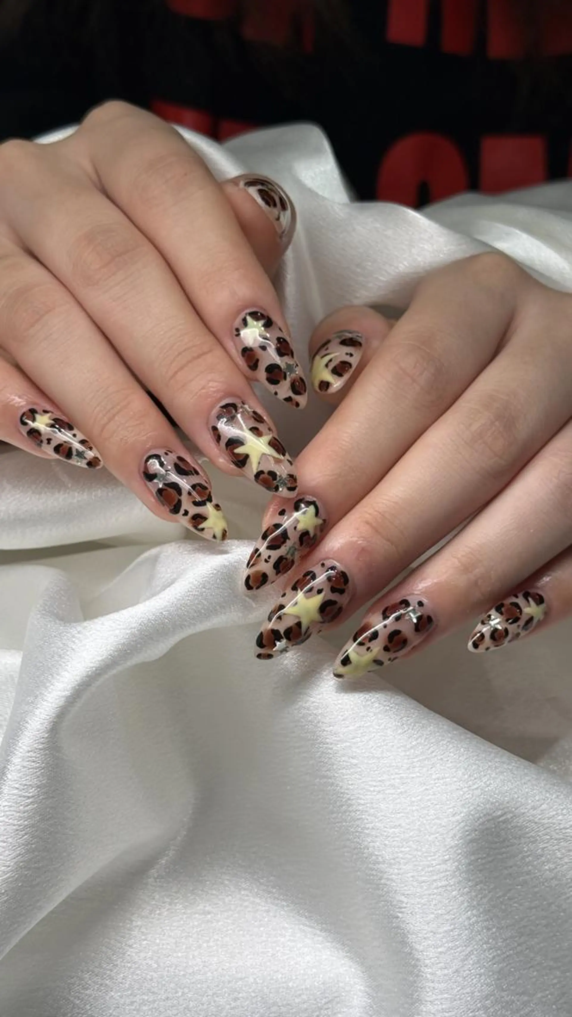 ネイル オーロラネイル ブルー チークネイル フットネイル フレンチネイル ハンドネイル チップ長さ出し 専門店のネイルデザイン