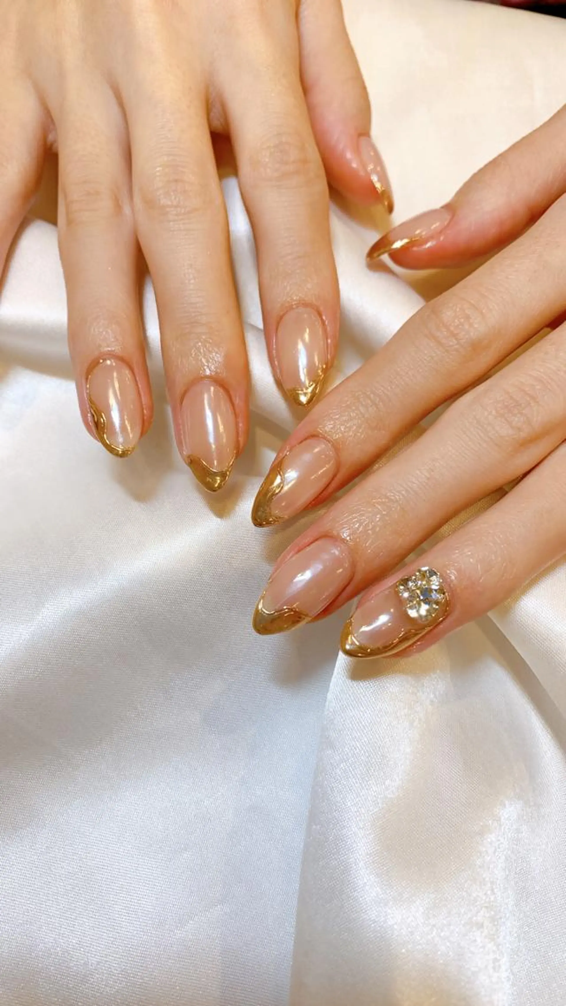 ネイル オーロラネイル ミラーネイル ニュアンスネイル ハンドネイル ui nailのネイルデザイン