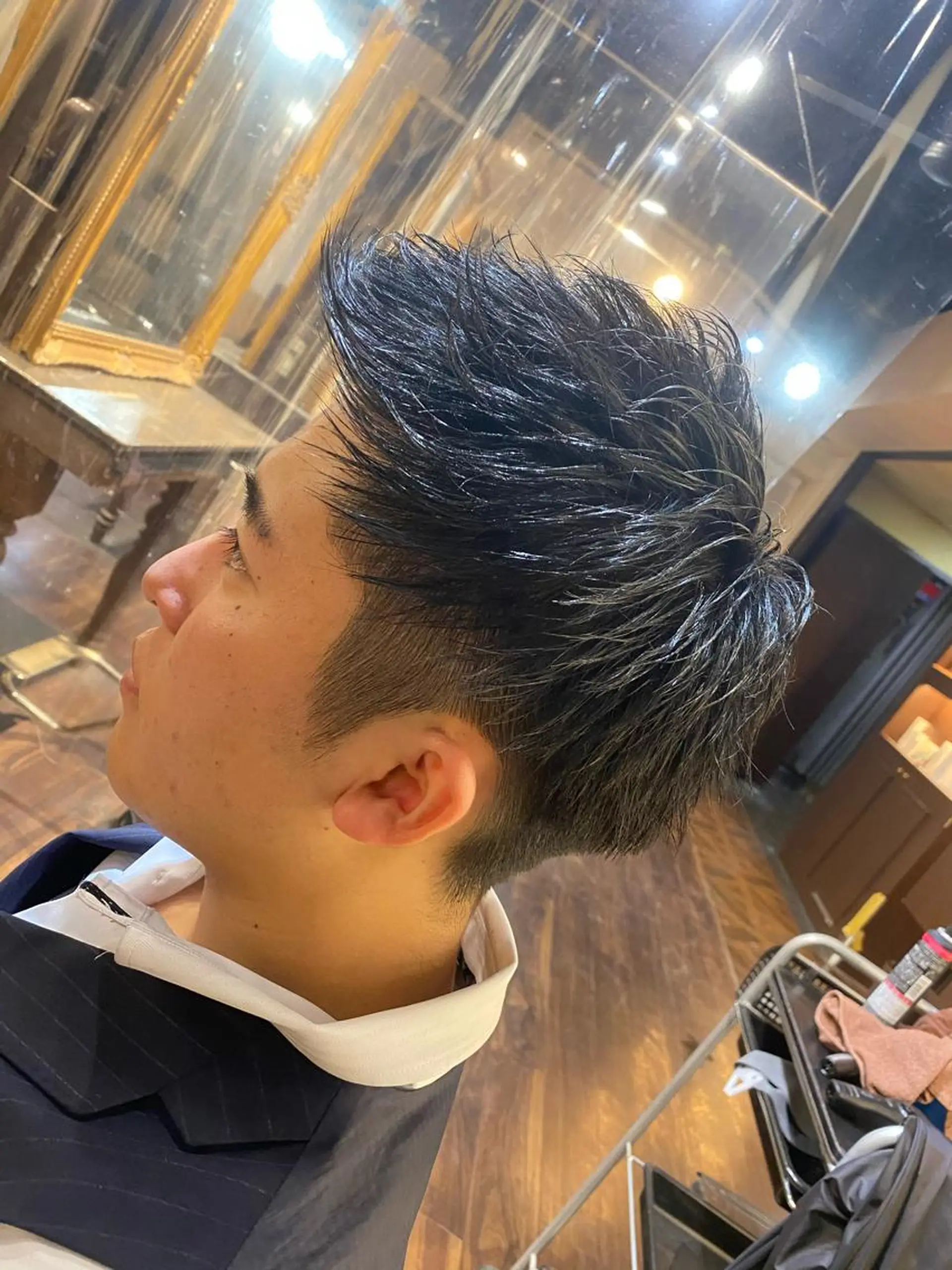 メンズ モヒカン 大阪メンズヘアのプロ 高橋 直希のヘアスタイル