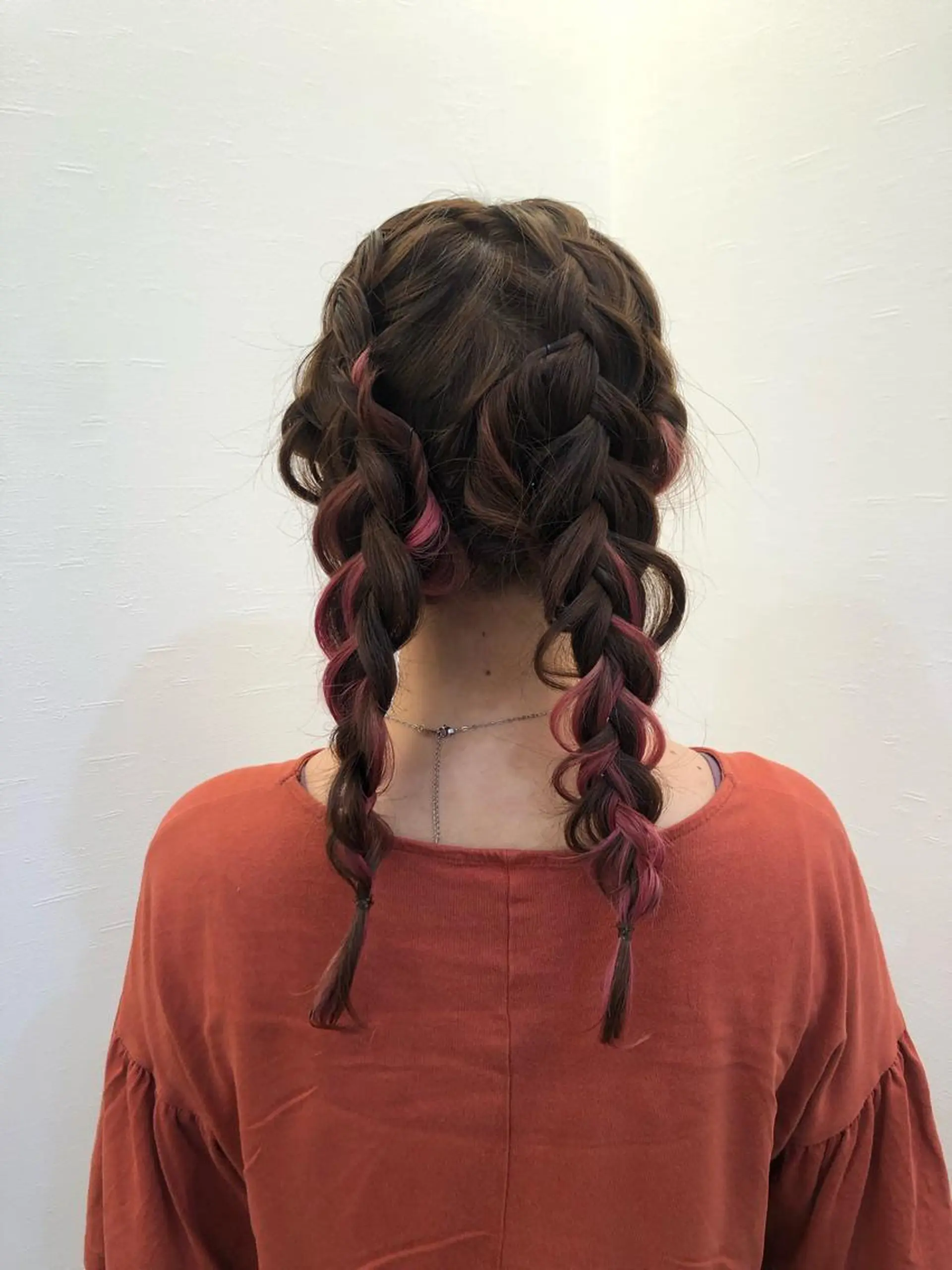 ヘアアレンジ ツノガイ エリのヘアスタイル