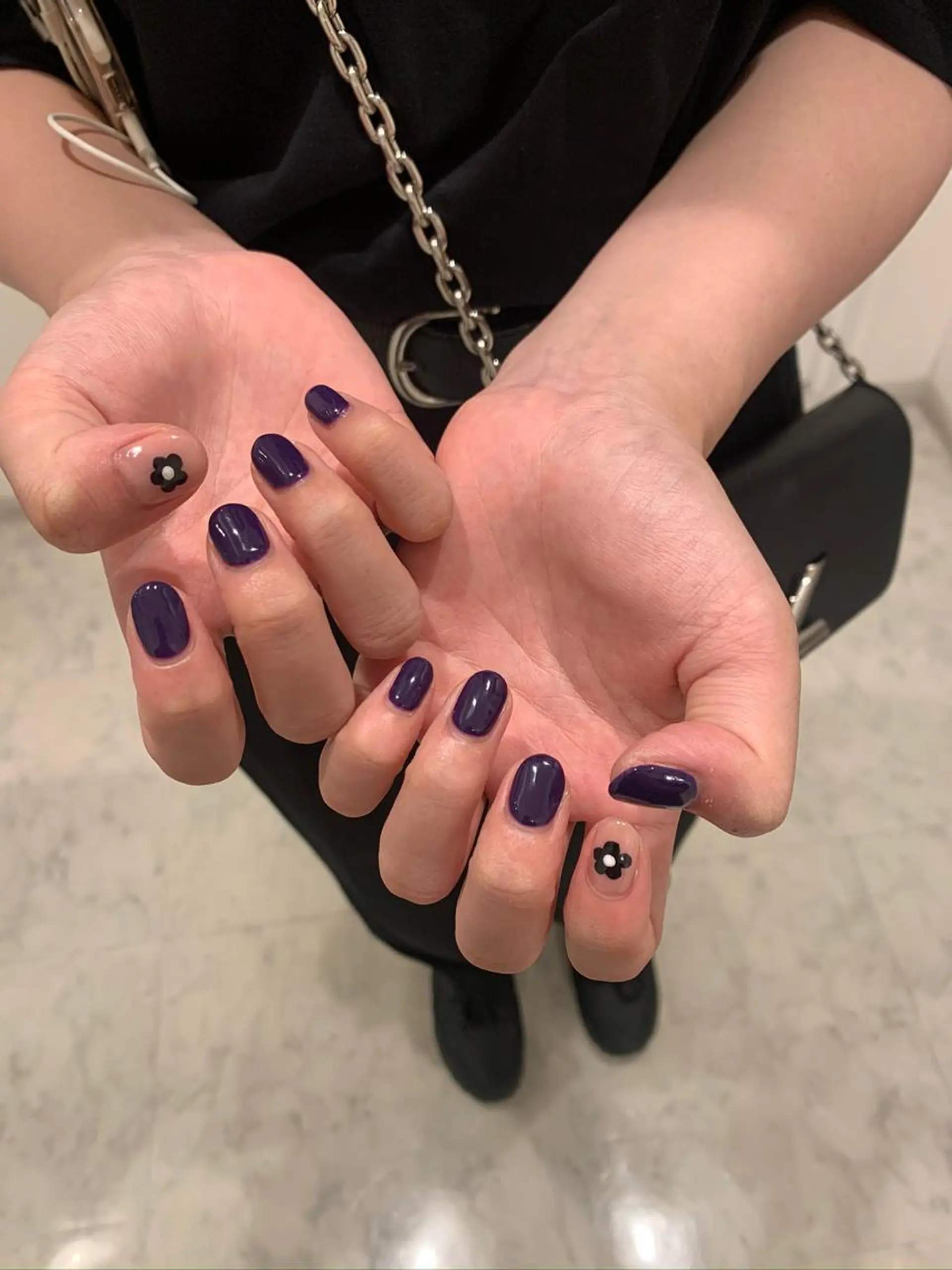 ネイル シンプルネイル SOL　nail イマナカのネイルデザイン