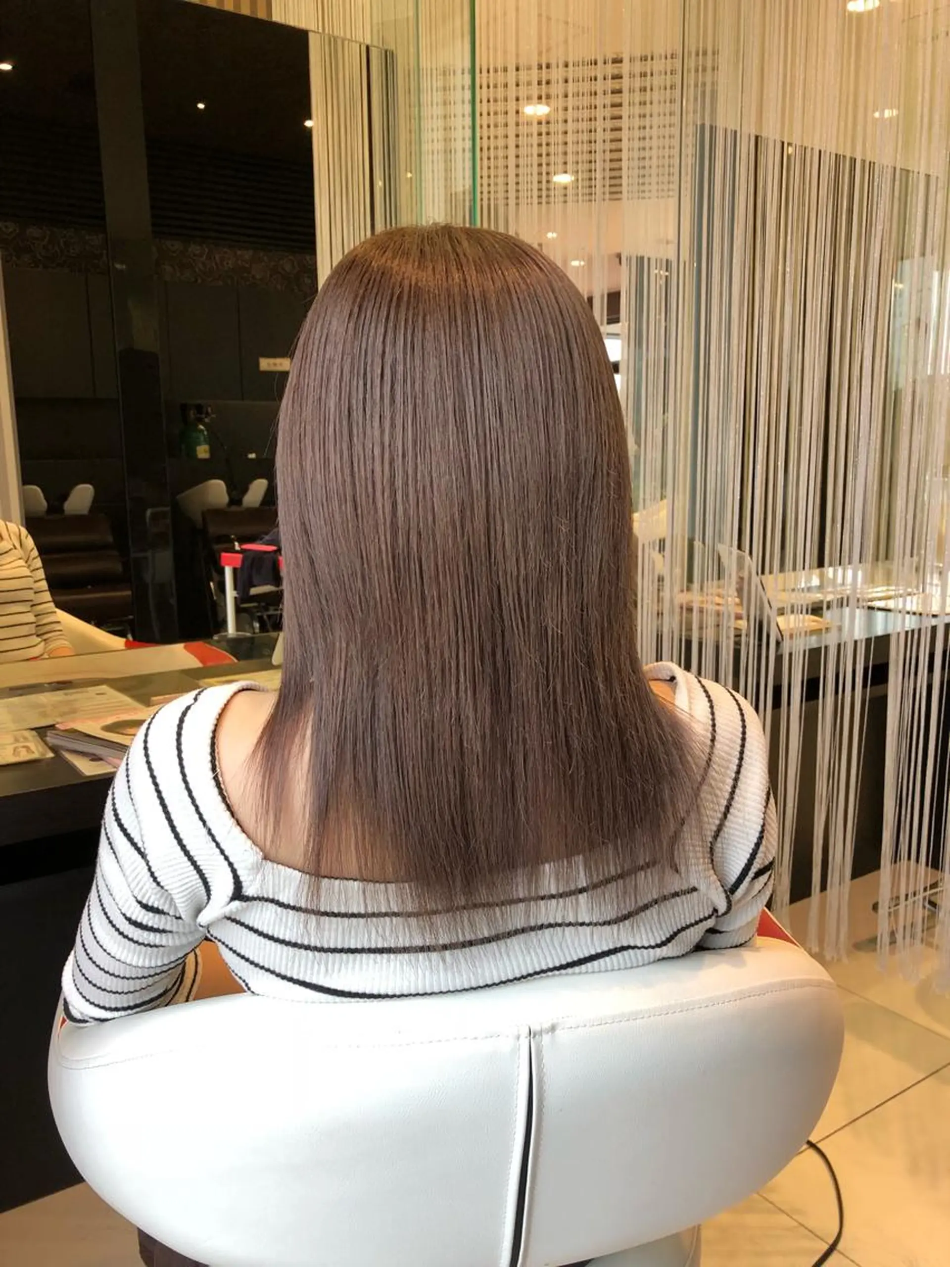 ミディアム カラー ヘアカラー トリートメント 大塚 貴之のヘアスタイル