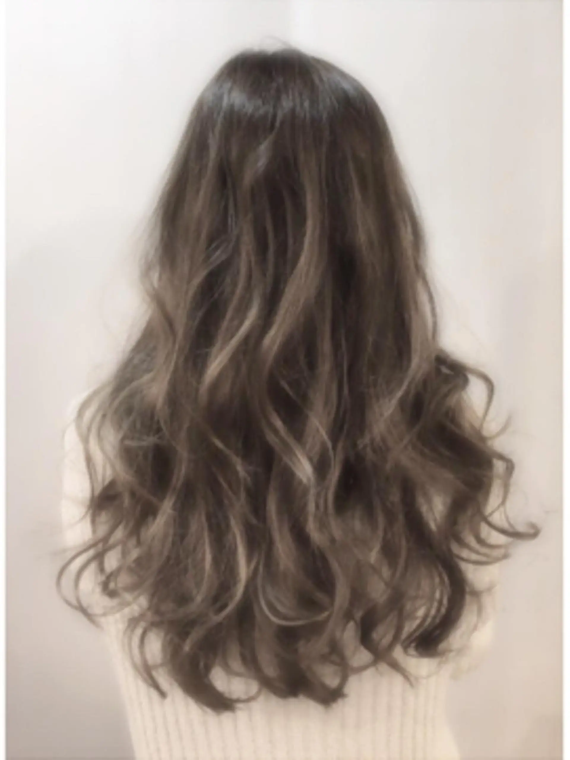 ロング Mika Haraguchiのヘアスタイル