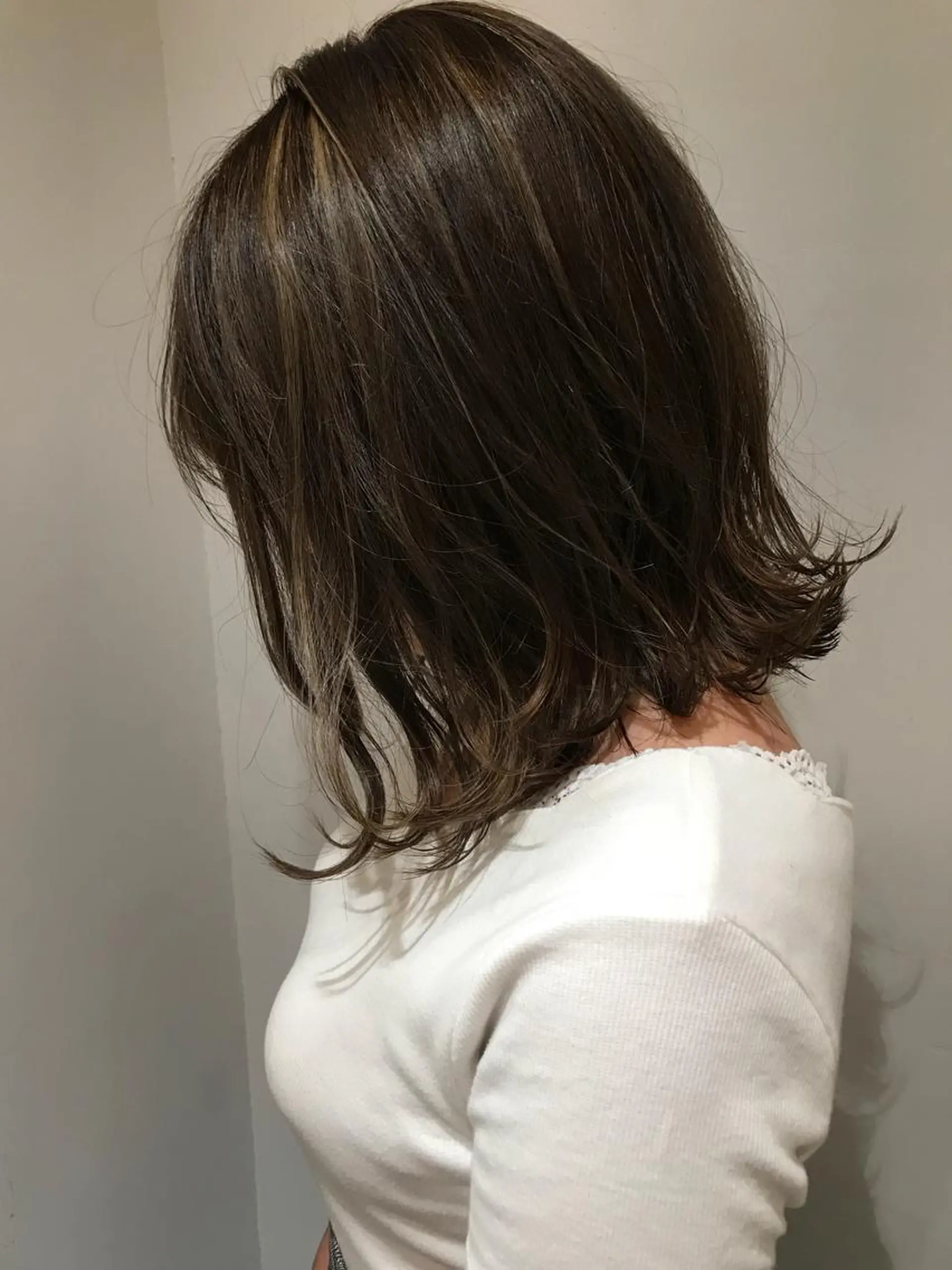 ミディアム カラー ハイライトカラー ハイライト 若宮 宣弘のヘアスタイル