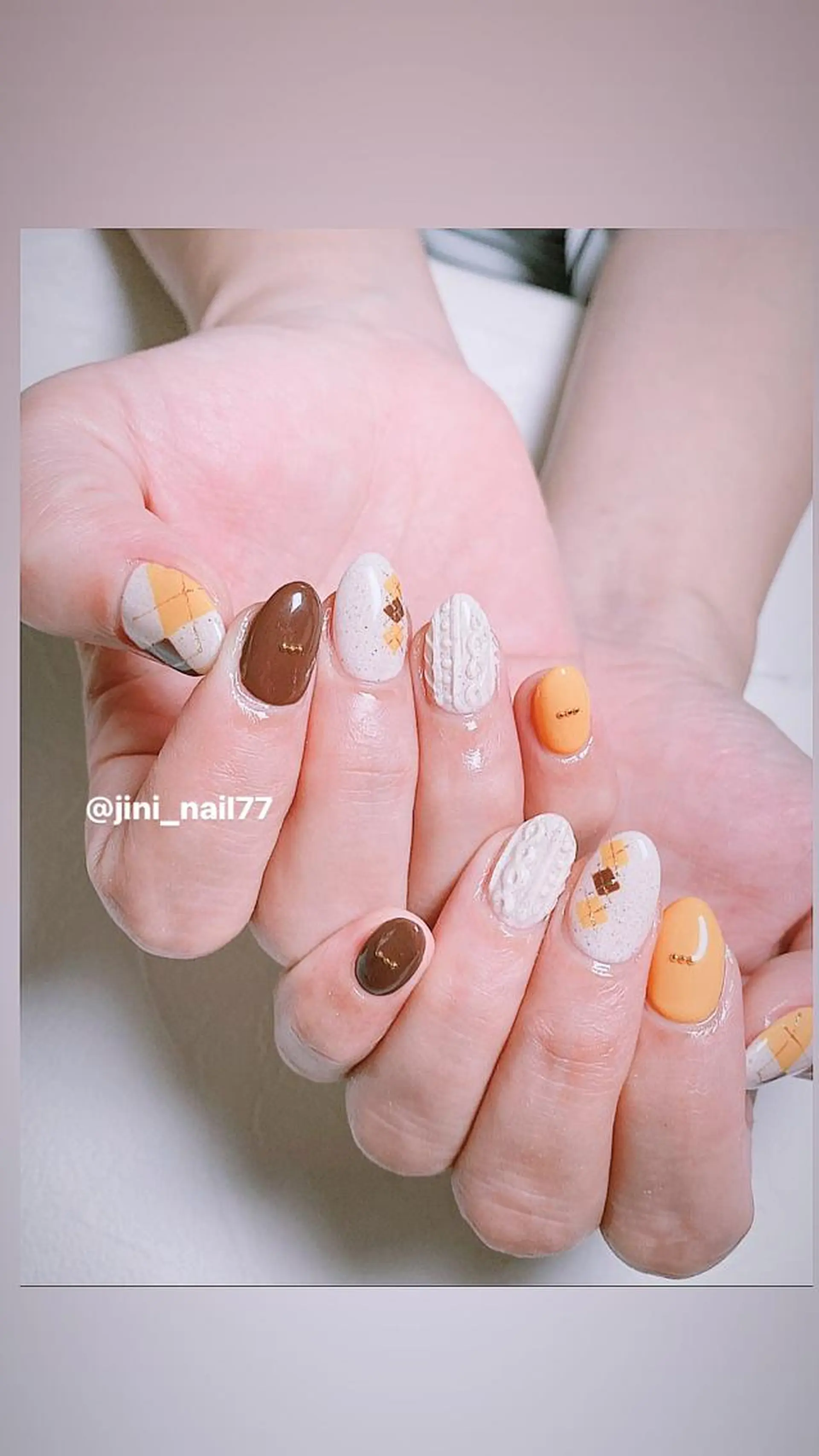 ネイル JINI NAIL所属・ジニ ネイルのネイルデザイン