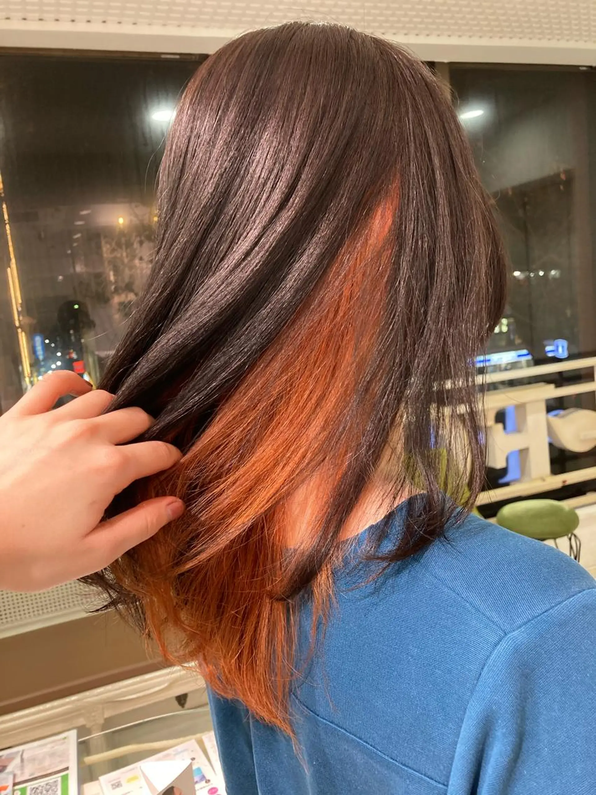 ロング カラー インナーカラー オレンジ ヘアカラー トリートメント 🇰🇷韓国風艶髪✨ 髪質改善 倉岡しおんのヘアスタイル