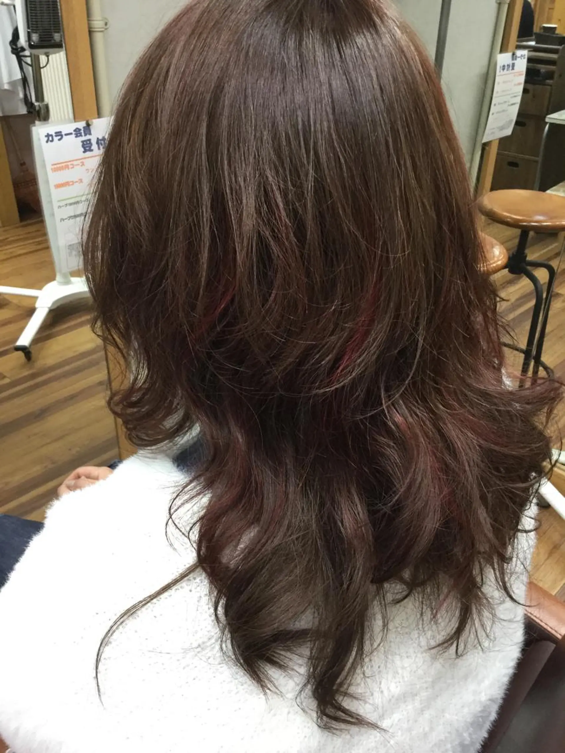 ロング カラー パーマ イルミナカラー ピンクカラー 後藤 健史のヘアスタイル