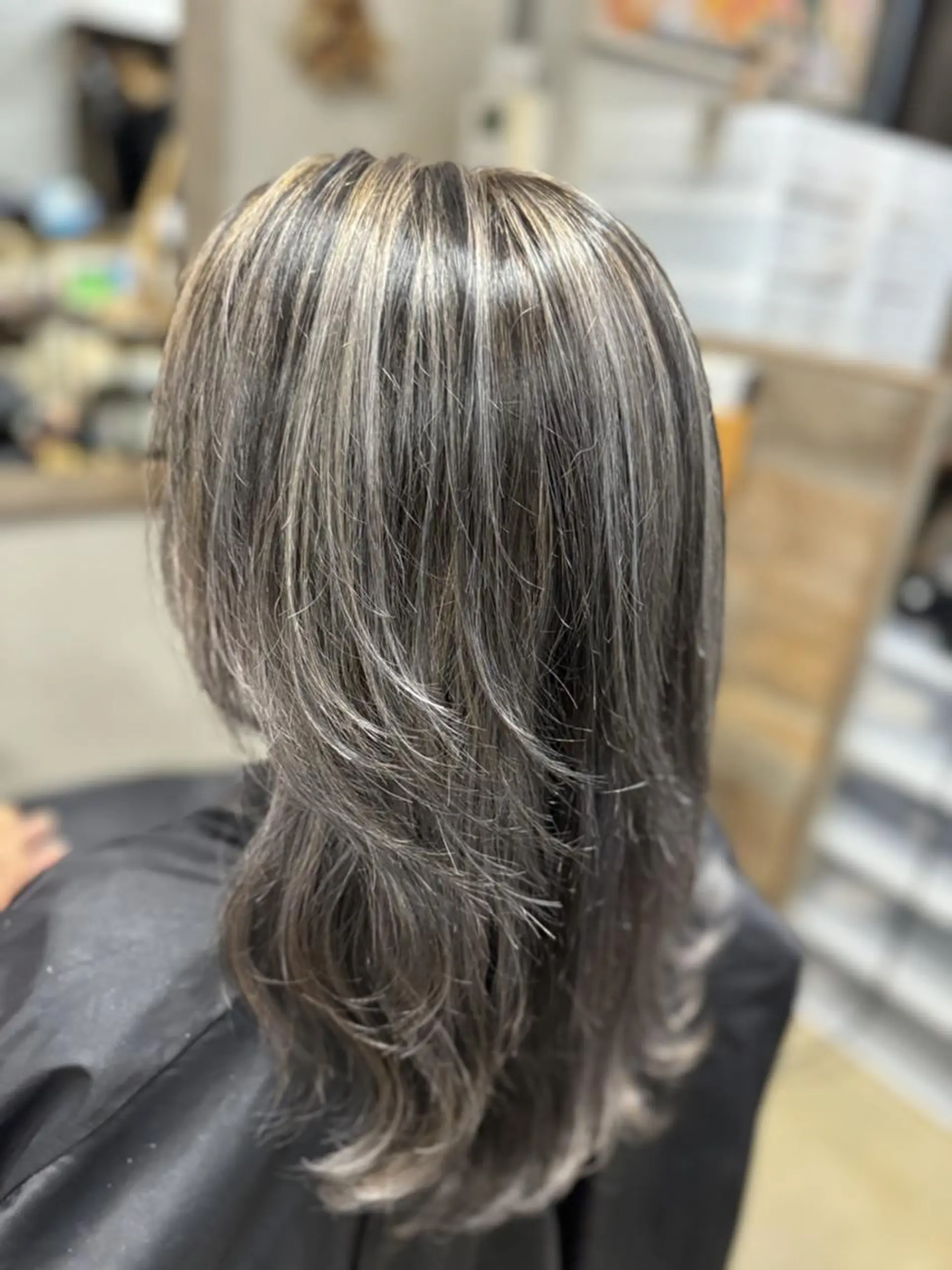 カラー メッシュ 超音波エクステ🎀 shokoのヘアスタイル