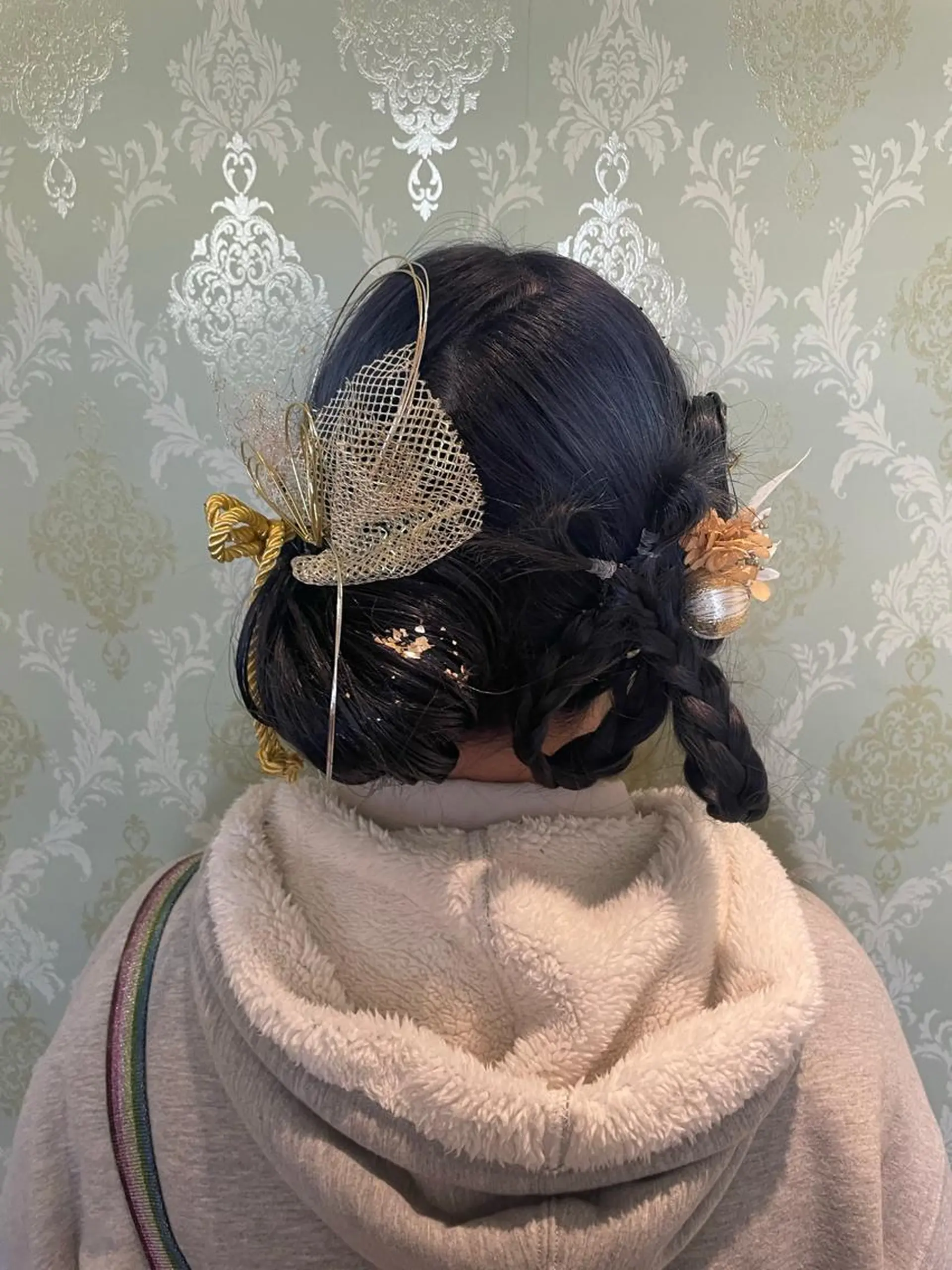 ロング ヘアアレンジ 成人式 ヘアセット EARTH中島 秋桜久のヘアスタイル