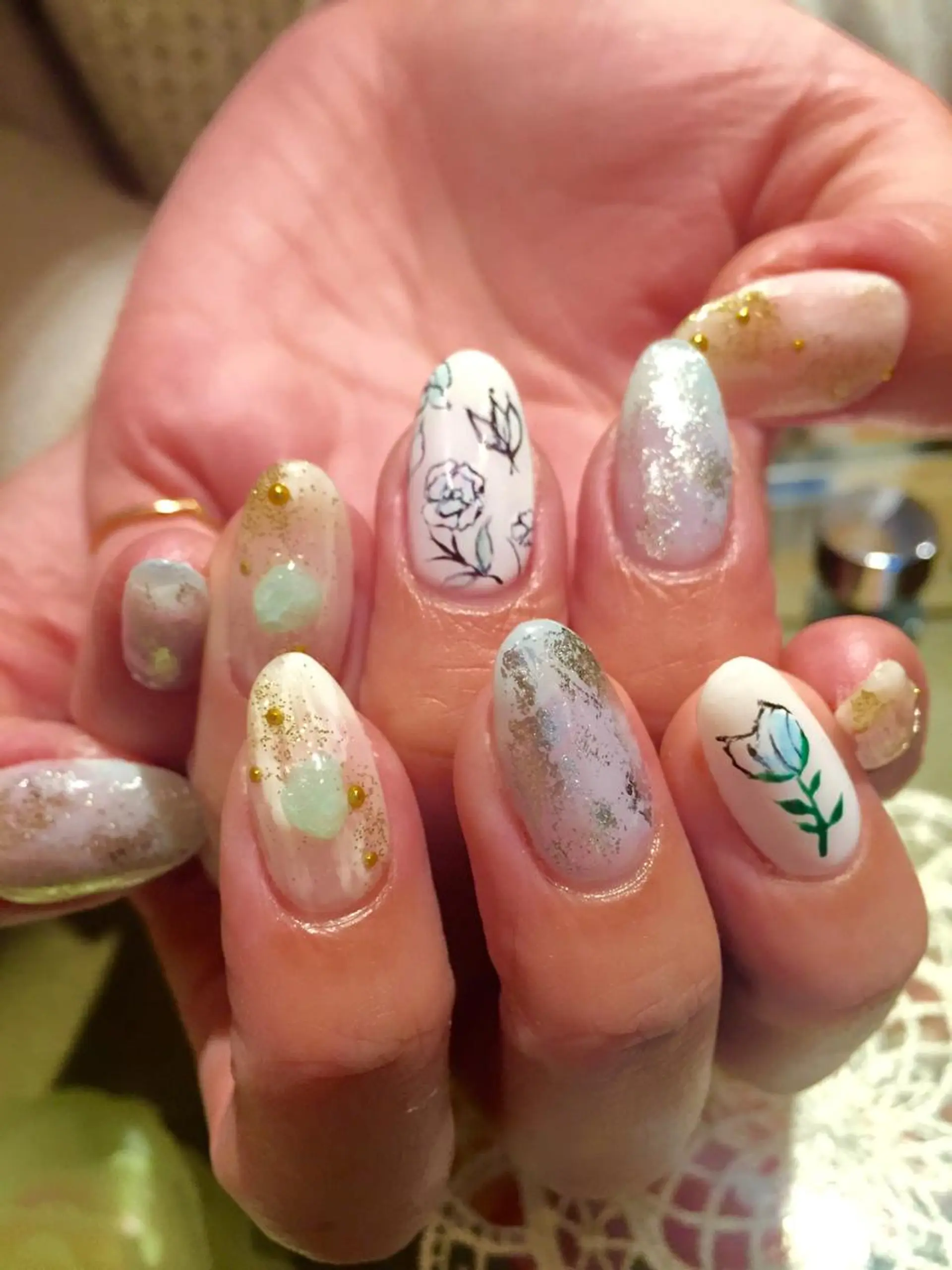 ネイル Nest 三田のマツエク・マツパデザイン