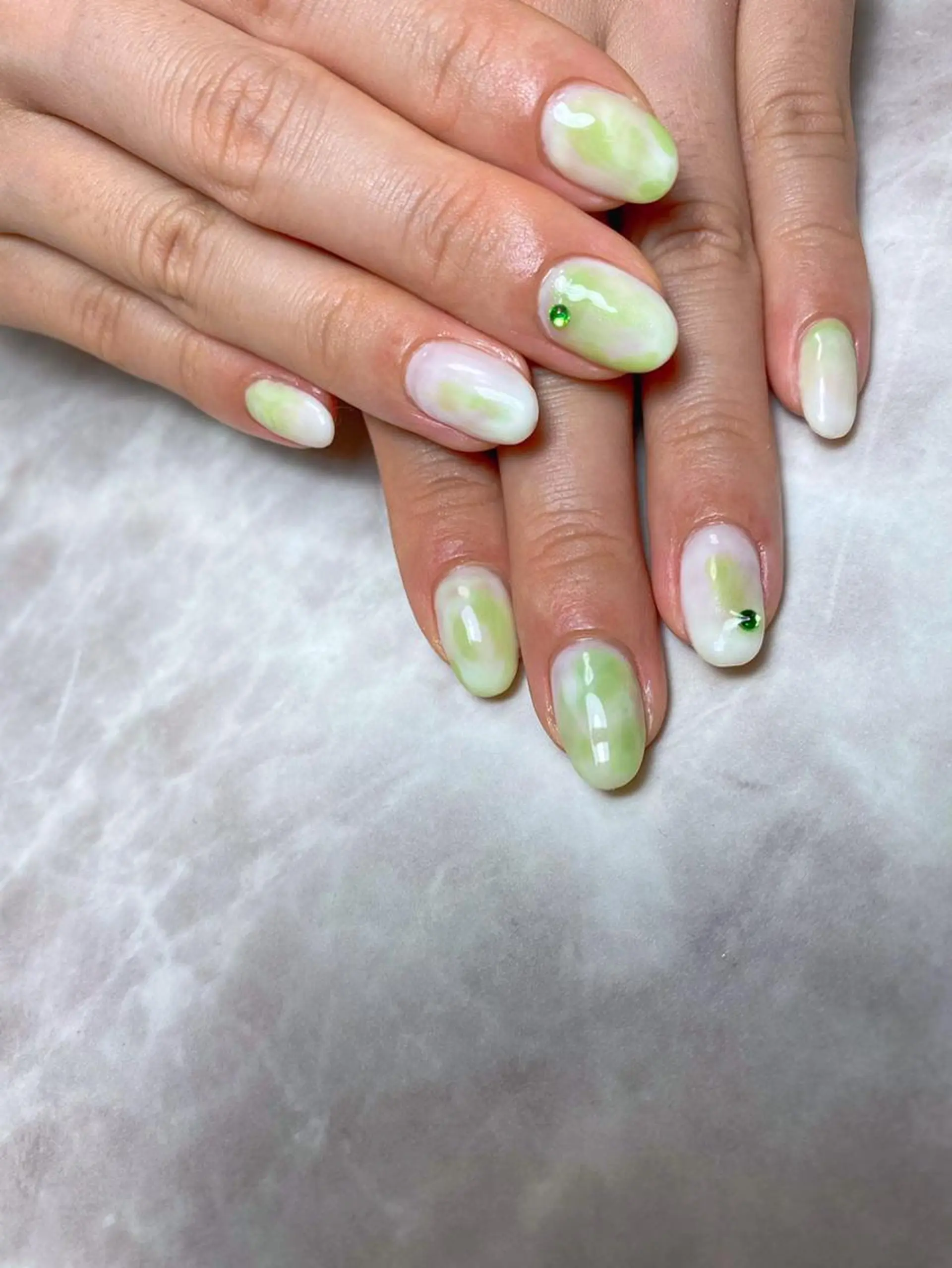 ネイル ハンドネイル 🌿Charme🌿 MAIのネイルデザイン