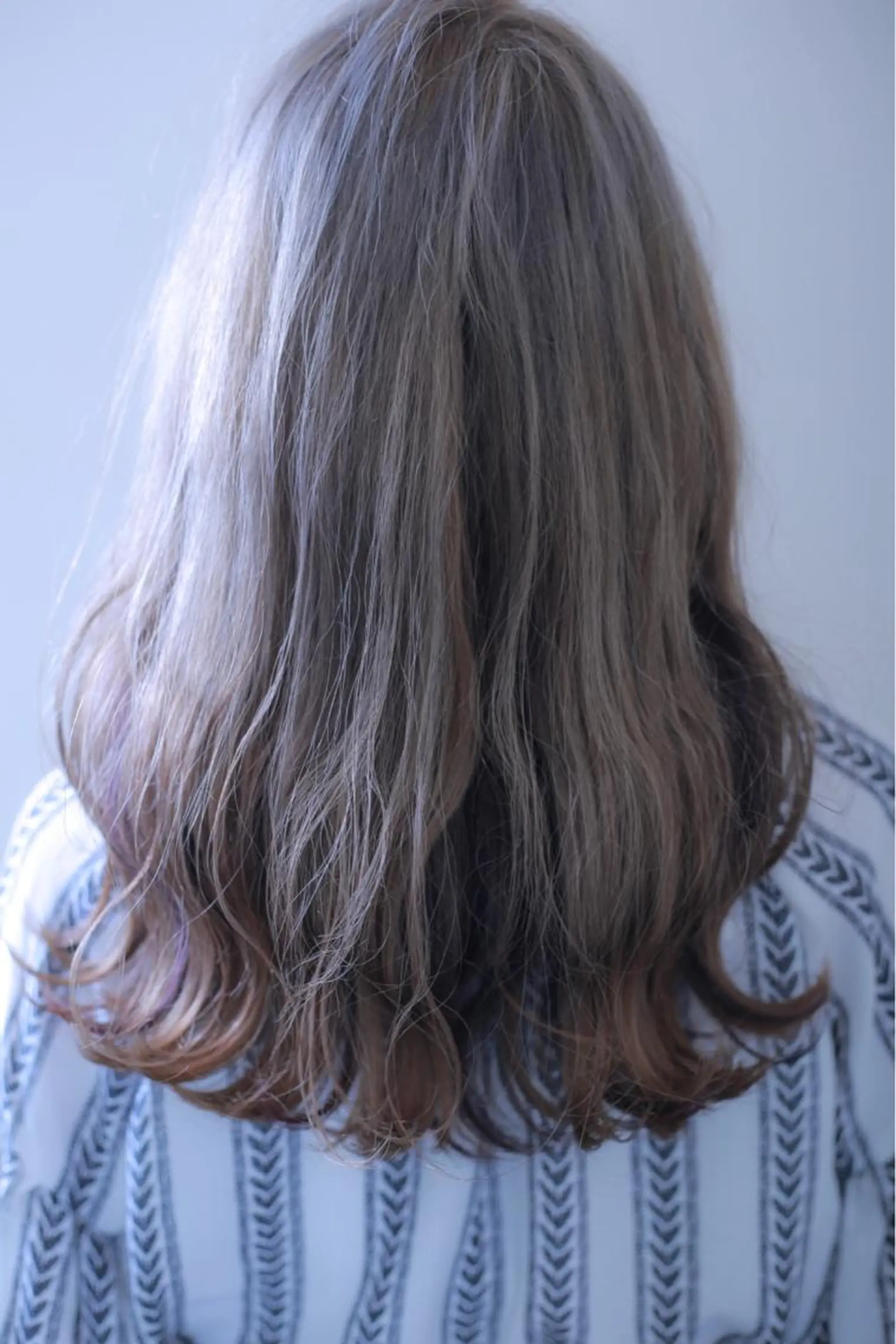 ロング 伊藤 裕貴のヘアスタイル