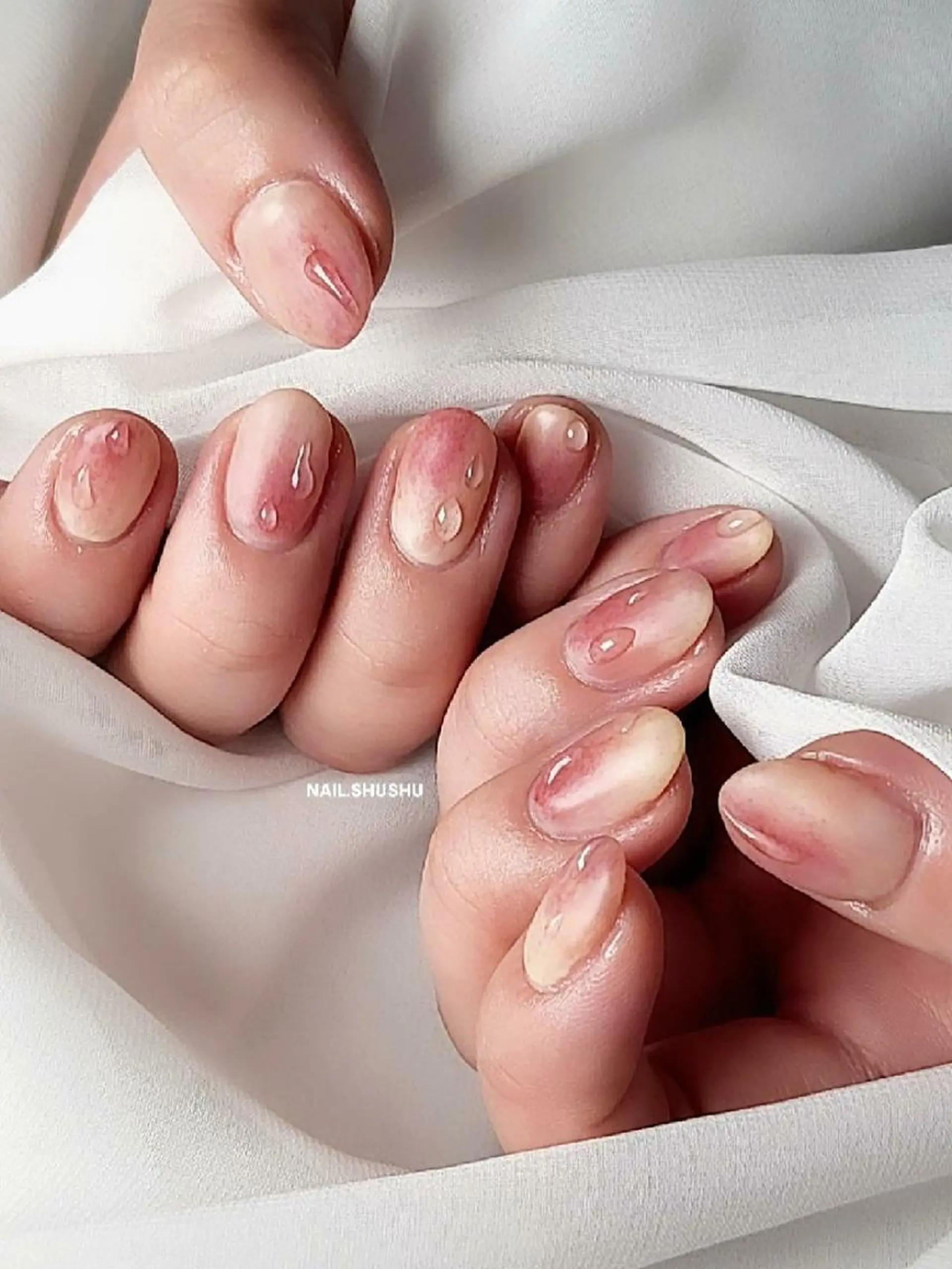 ネイル 持ち込み ニュアンスネイル ワンカラーネイル シンプルネイル 夏ネイル 3dパーツ/流行り 👧shushu❤️のネイルデザイン