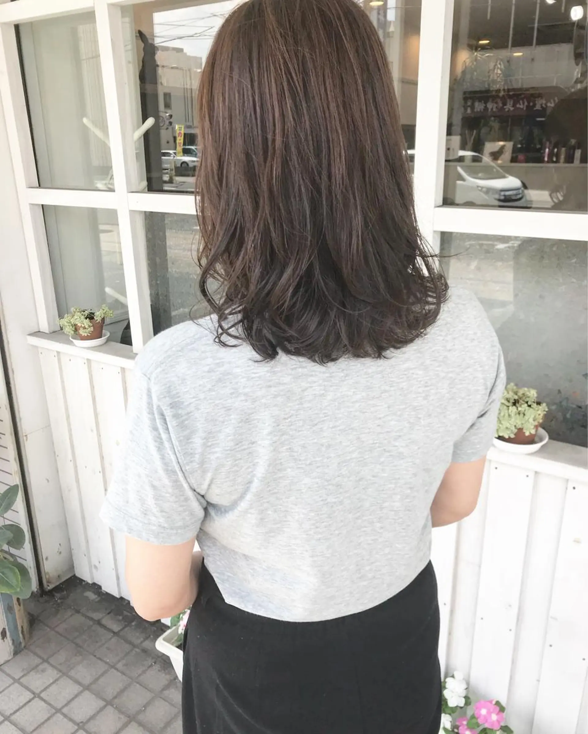 ミディアム パーマ ミディアムパーマ 秋月 亜耶のヘアスタイル