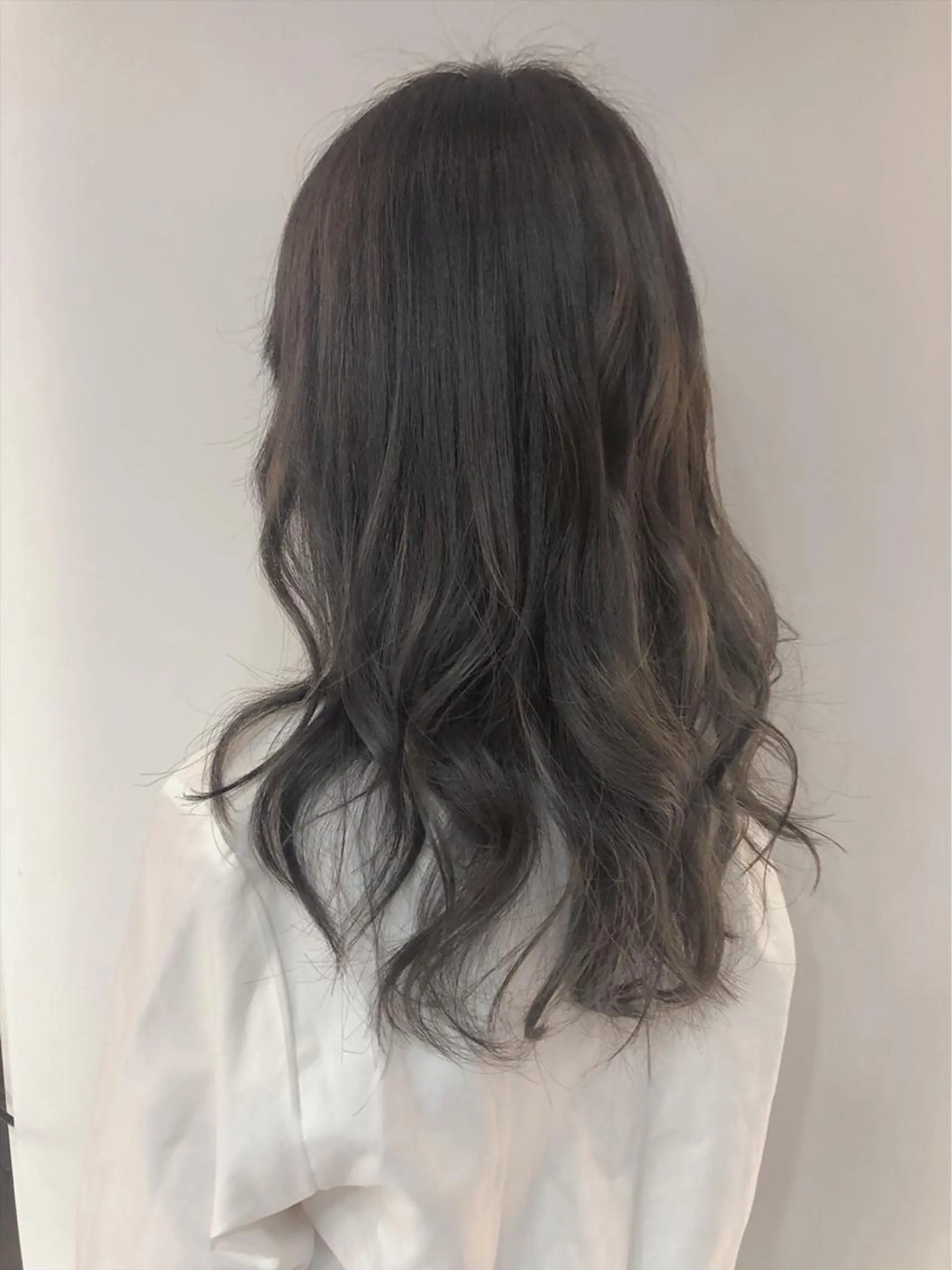 ロング amber池袋所属・美髪矯正・ブリーチ 矯正🫧秋元ゆたかのヘアスタイル