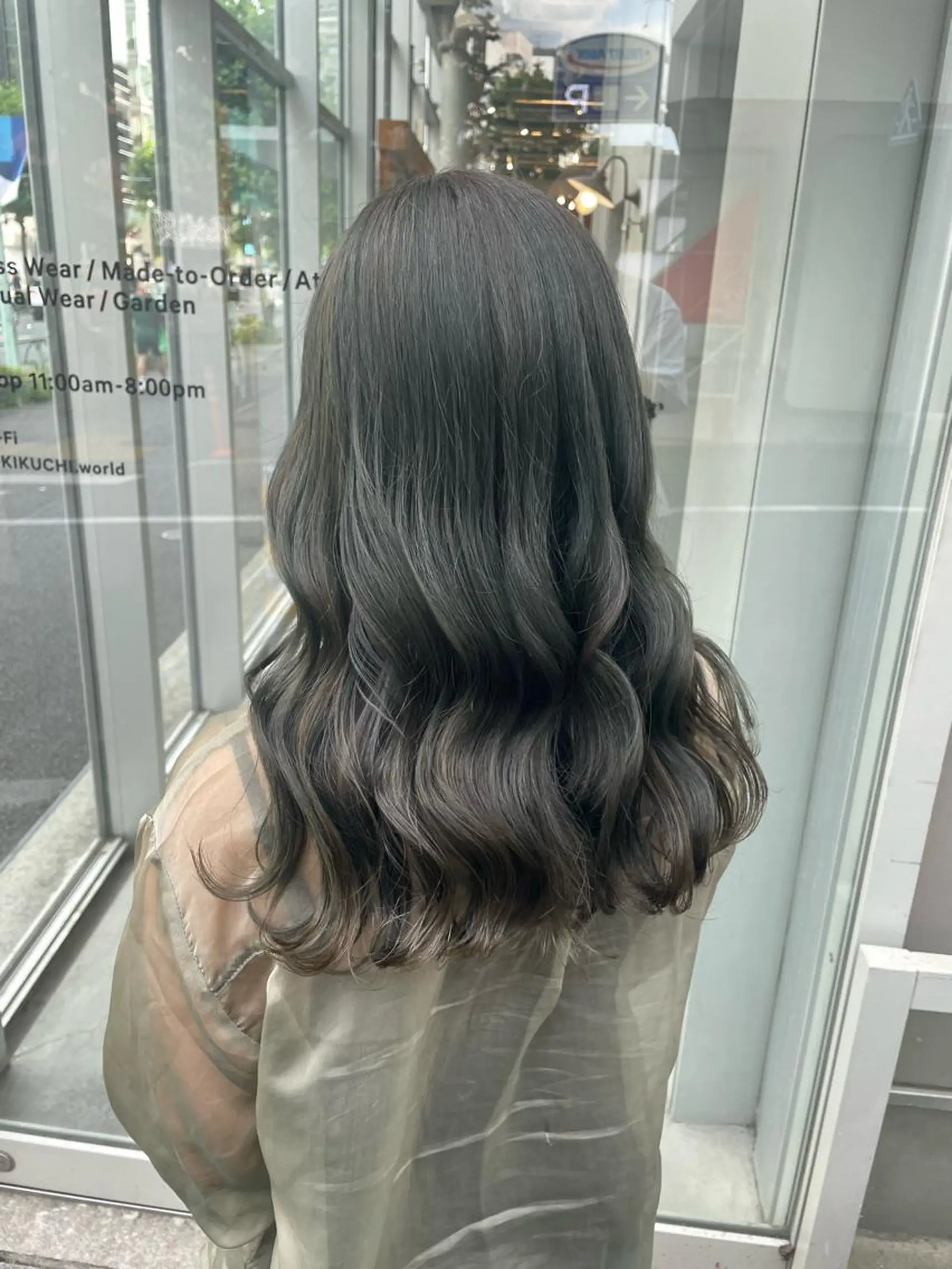 ロング カラー ️💕淡いハイトーン 💕︎︎ひかるのヘアスタイル