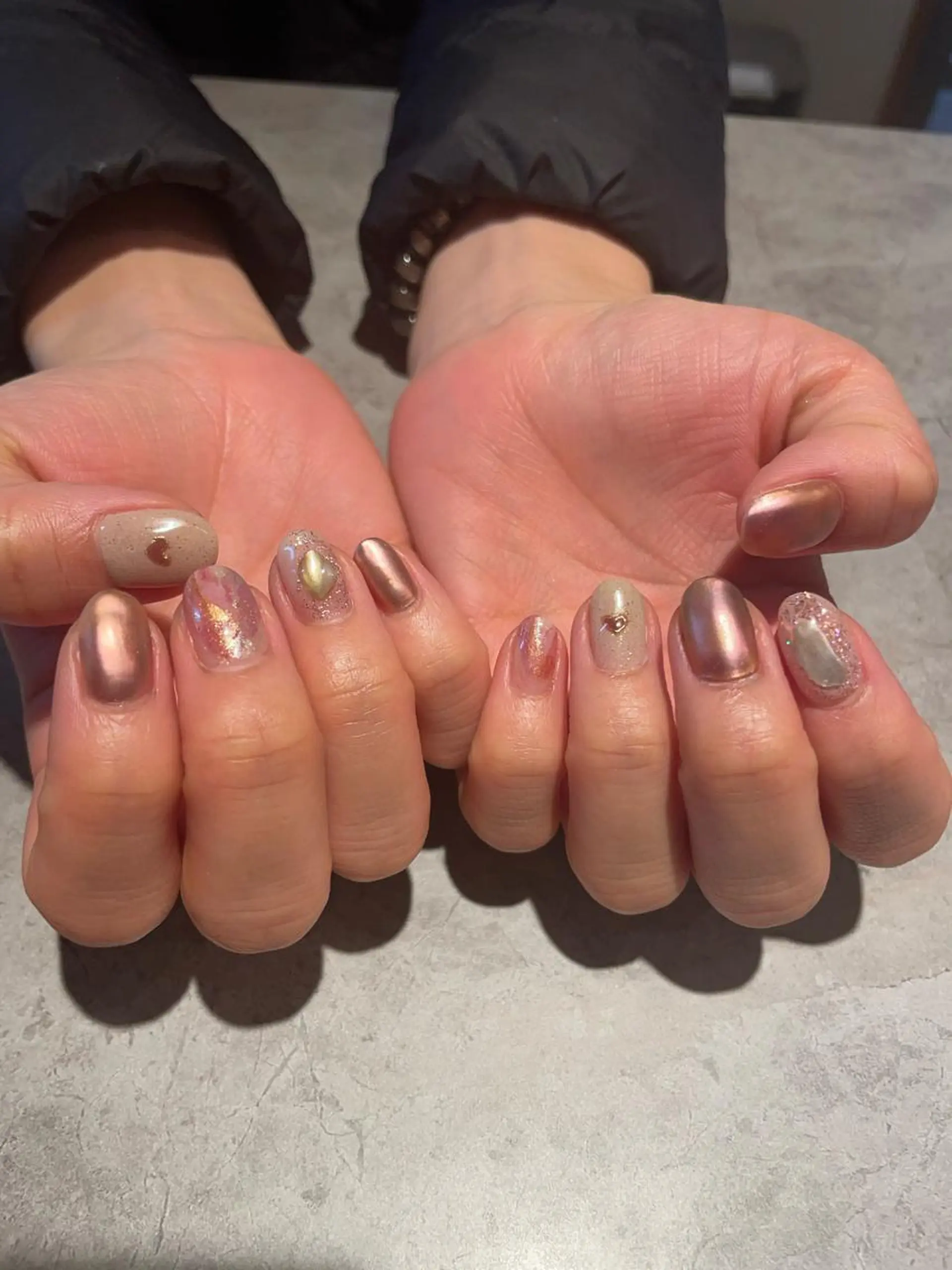 ネイル シーナリー（SCENERY NAIL）所属・下北沢ネイリスト RIKAのネイルデザイン