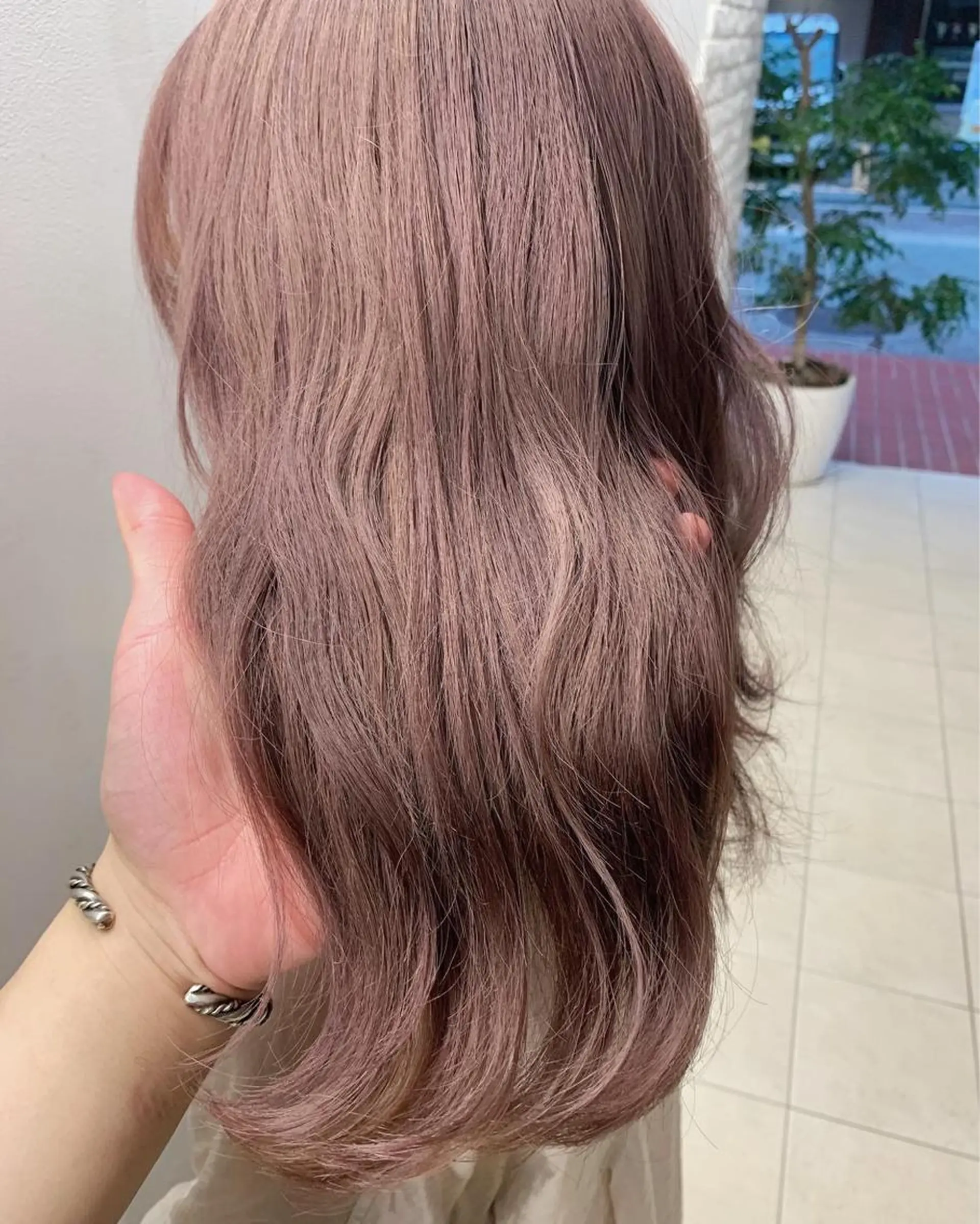 ミディアム カラー VEGA天神 ブリーチのヘアスタイル