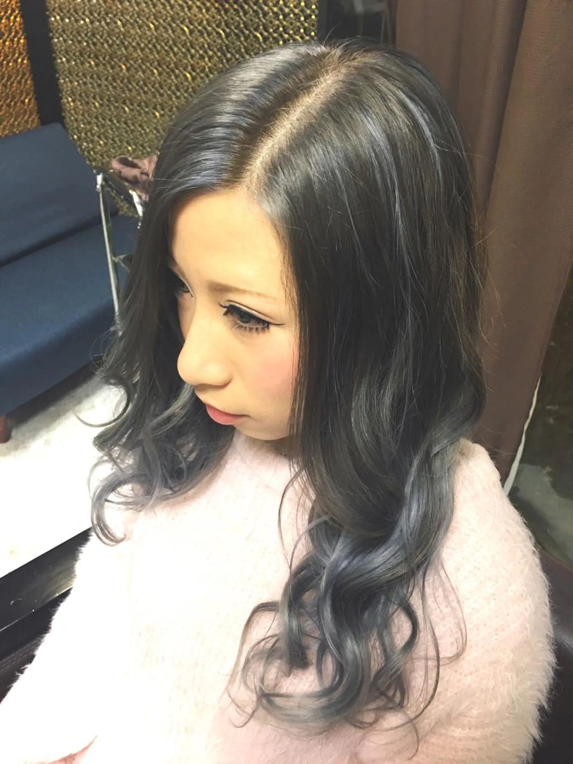 セミロング カラー グラデーションカラー ハイライトカラー ハイライト BREK 袋井店のヘアスタイル