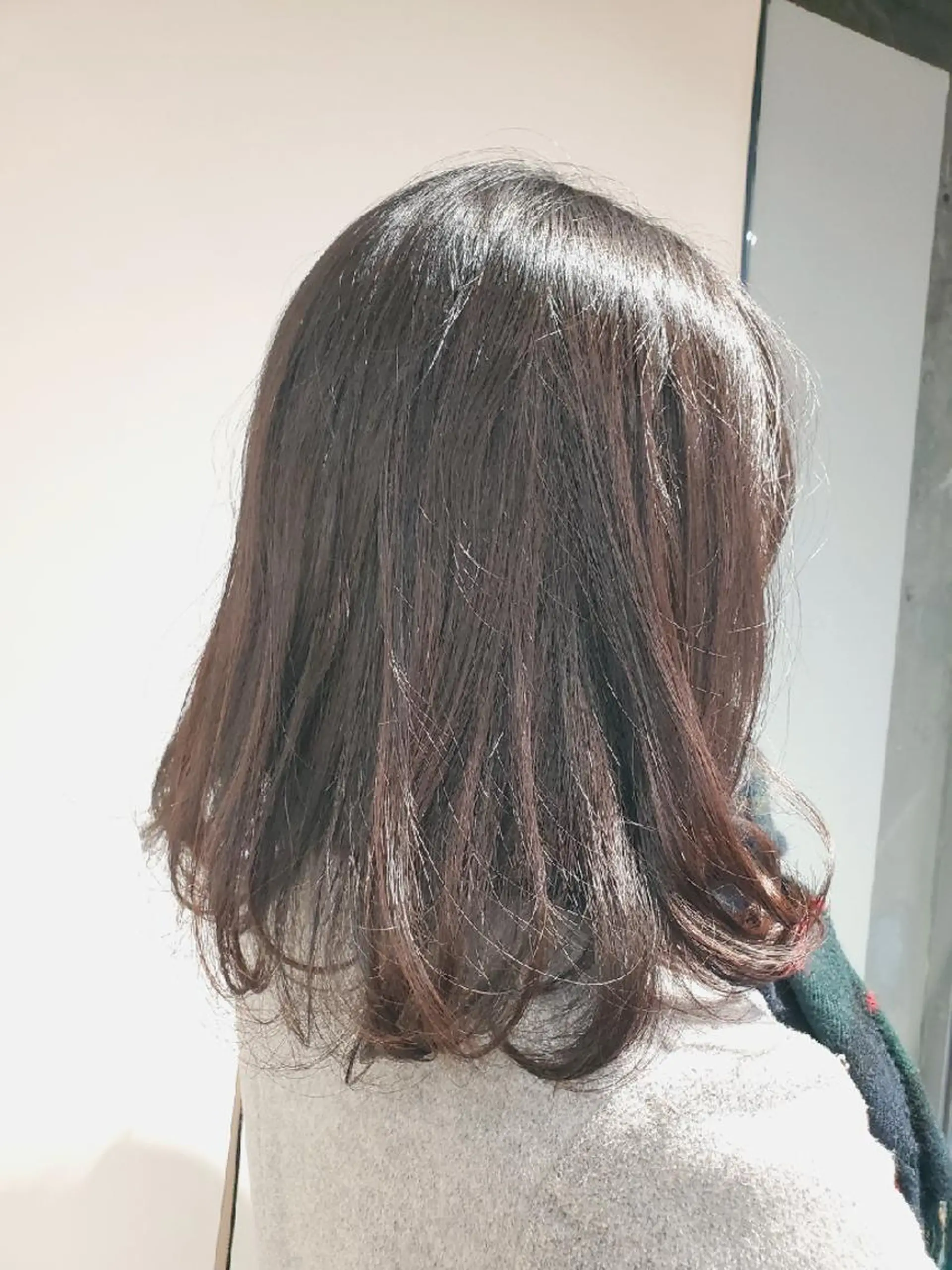 ロング 顔まわりレイヤー 顔周りカット レイヤーカット ロング えんどう みほのヘアスタイル