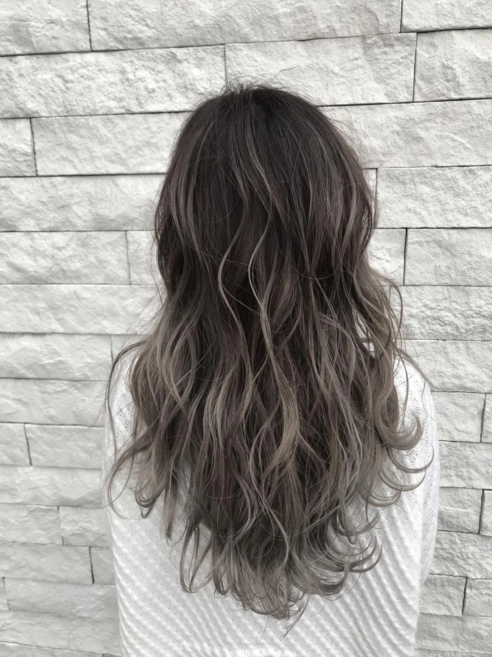 ロング カラー EARTH石巻店 尾形  裕のヘアスタイル