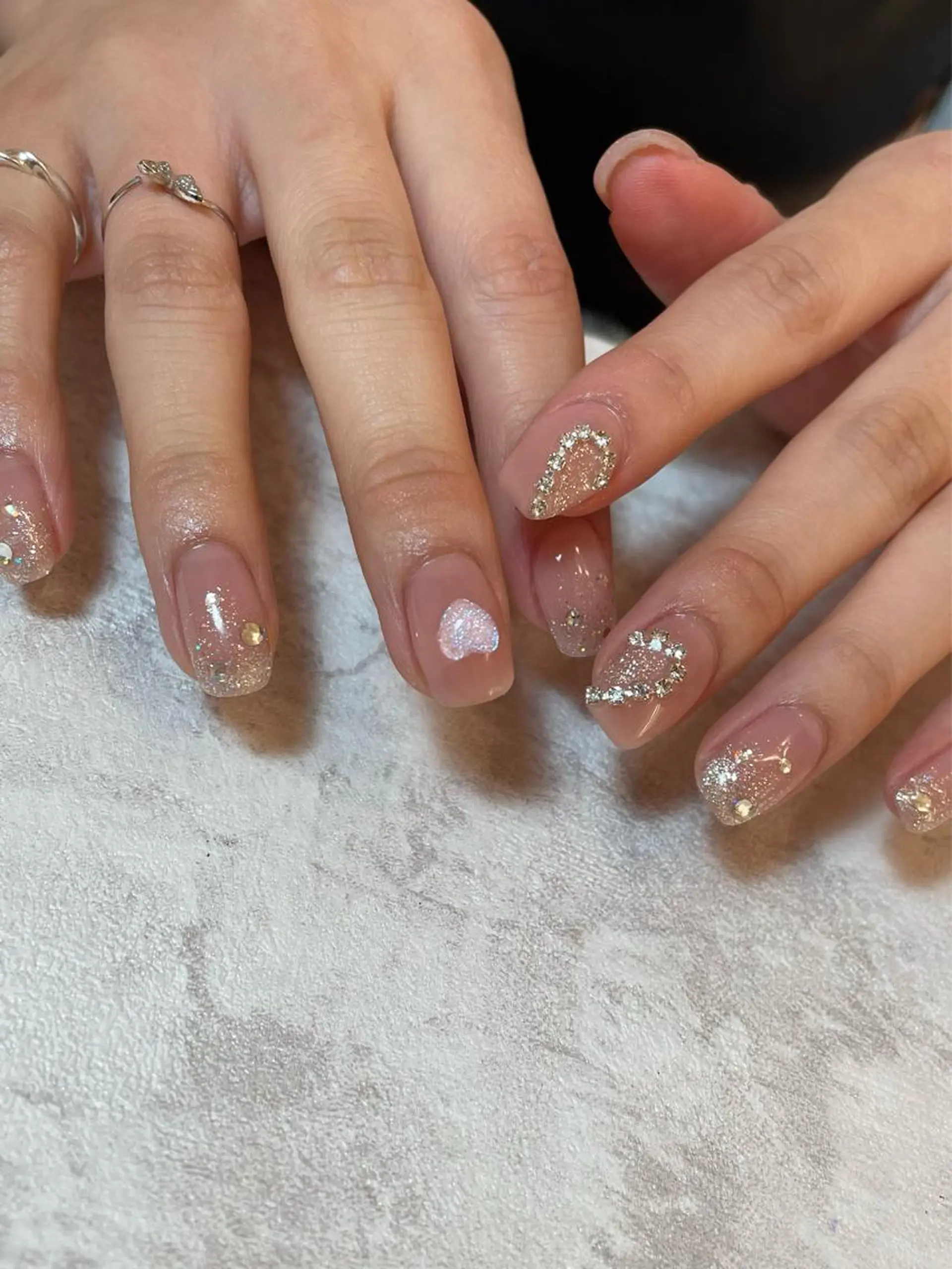 ネイル Ami 🦥のネイルデザイン