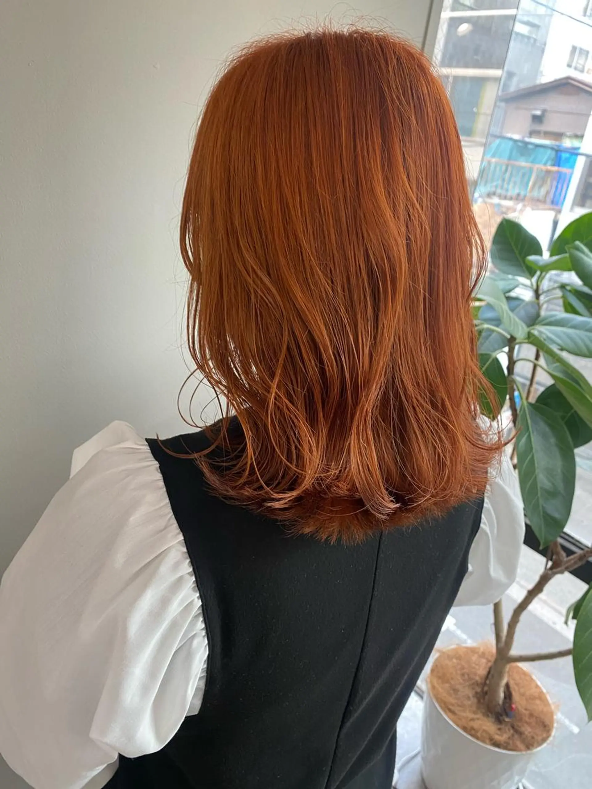 ミディアム カラー ヘアアレンジ ブリーチ オレンジ ヘアカラー ボブ /ニュアンス/ satomi🧸💖のヘアスタイル