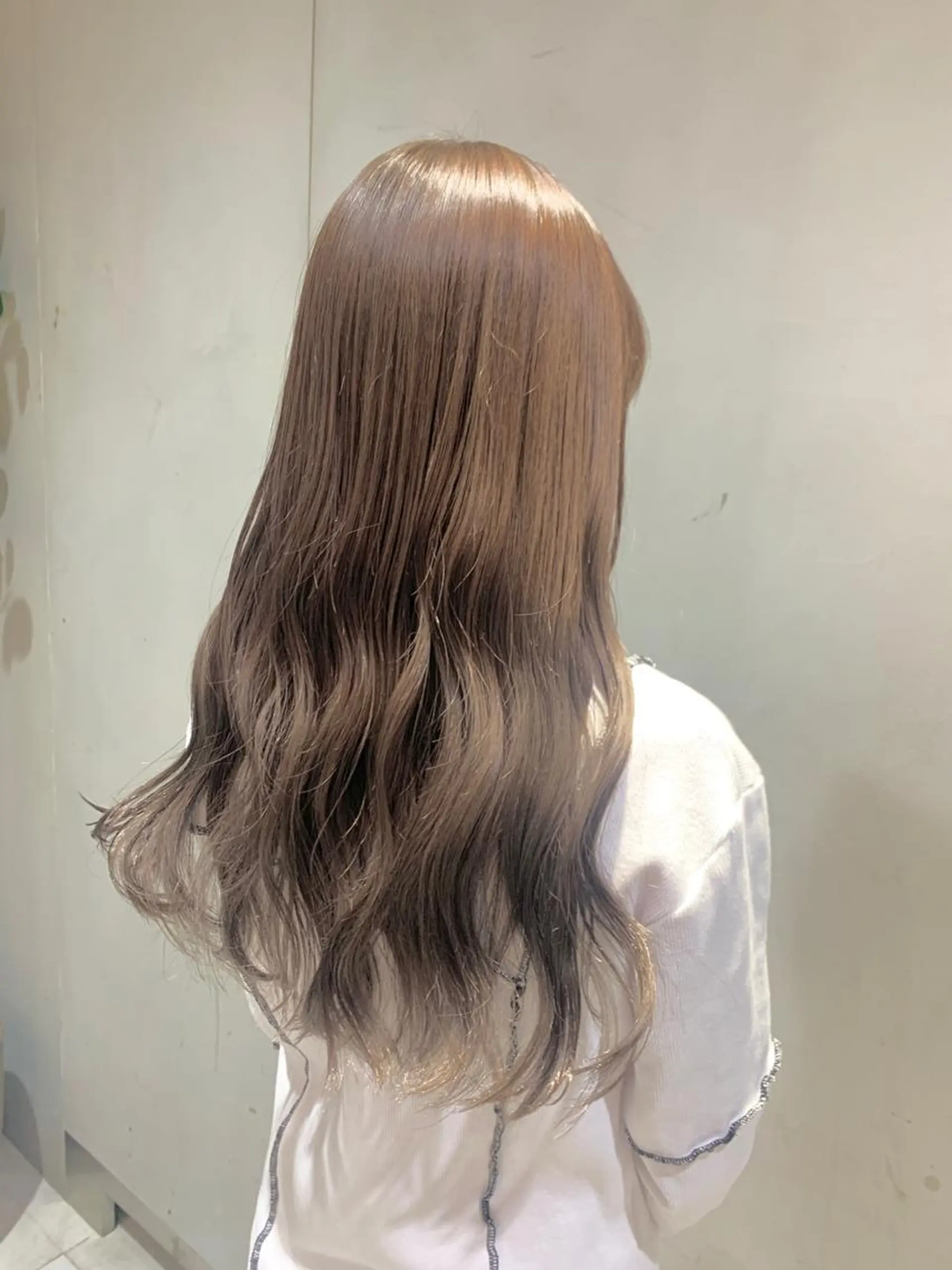 ロング カラー ブリーチ ヘアカラー トリートメント ヘッドスパ 🎀艶モテカラー🎀 彩季のヘアスタイル