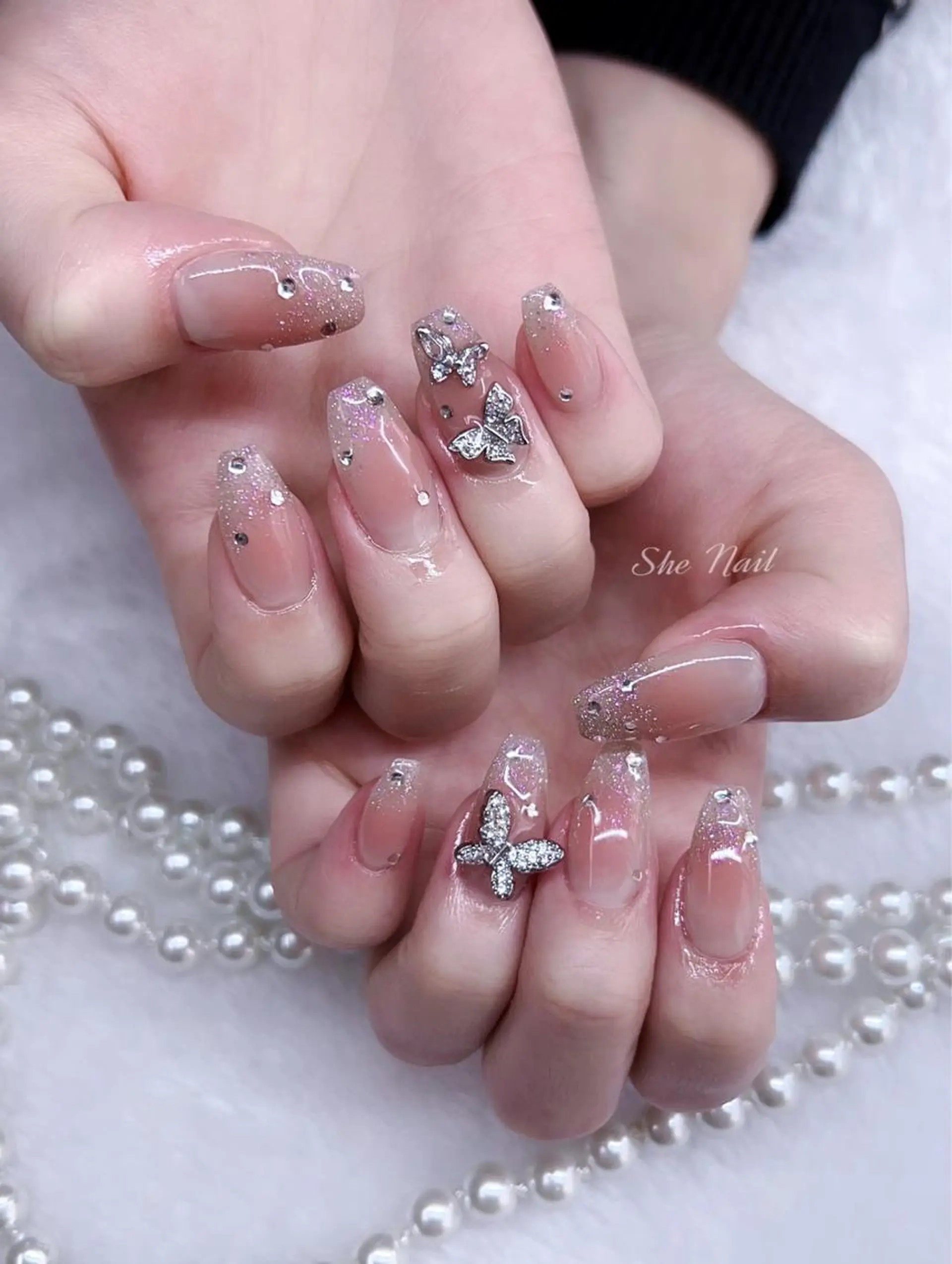 ネイル チークネイル 長さ出し マグネットネイル 持ち込み ワンカラーネイル She   Nail所属・ISA_ BELLAのネイルデザイン