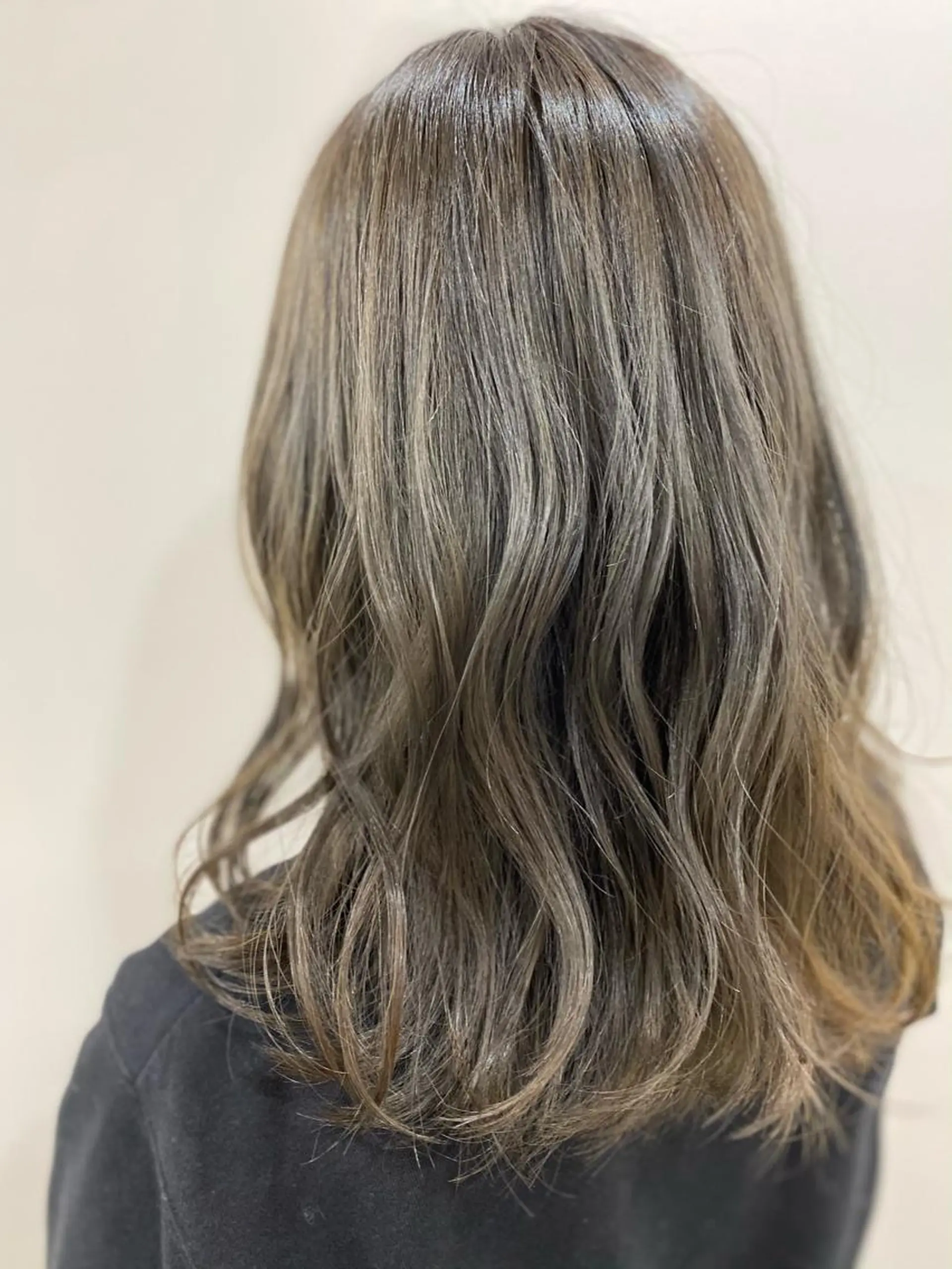 ミディアム カラー カット ヘアカラー トリートメント FLAWEN. フロウエンのその他イメージ